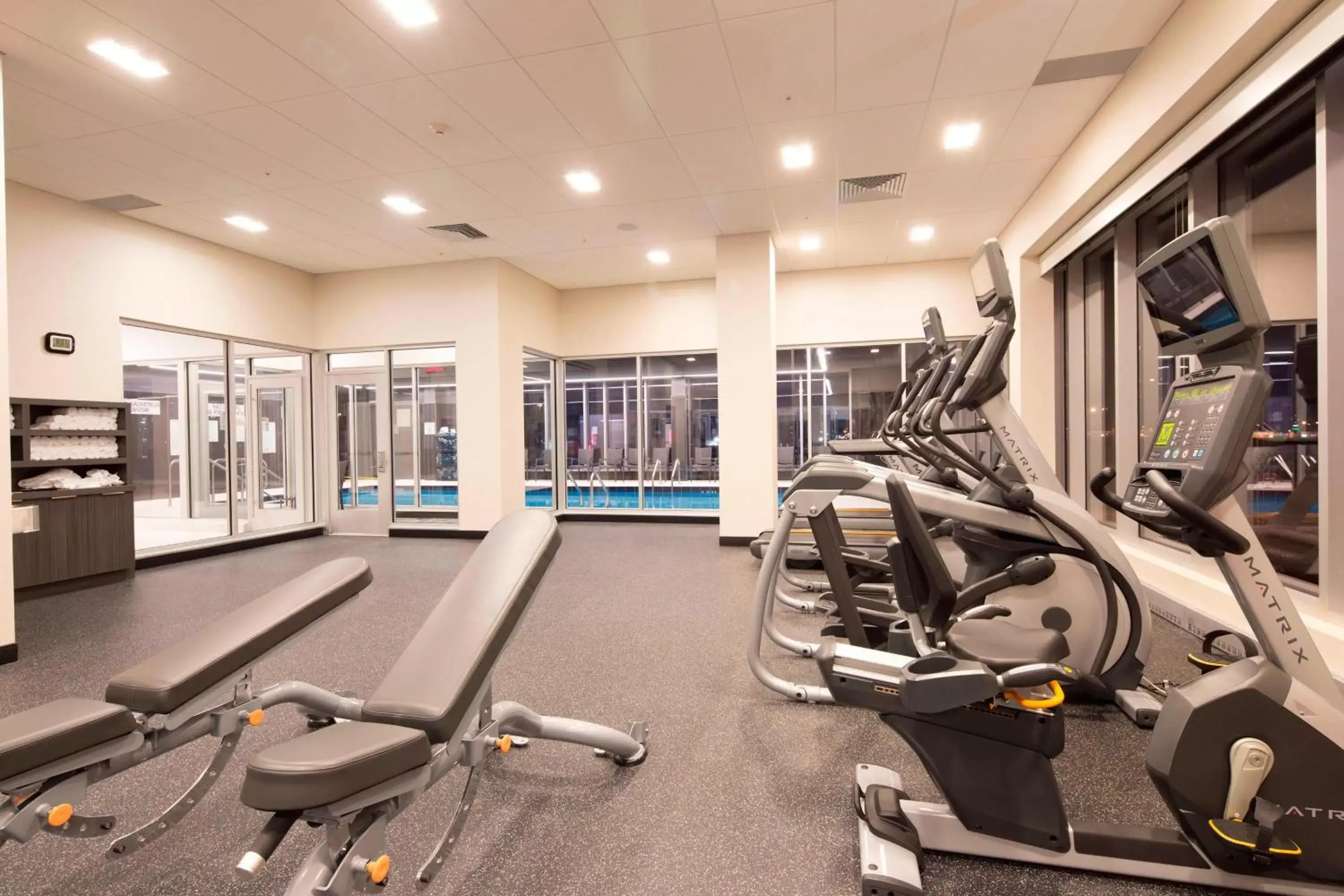 Fitness centre/facilities, Fitness Center/Facilities in Courtyard by Marriott Quebec City