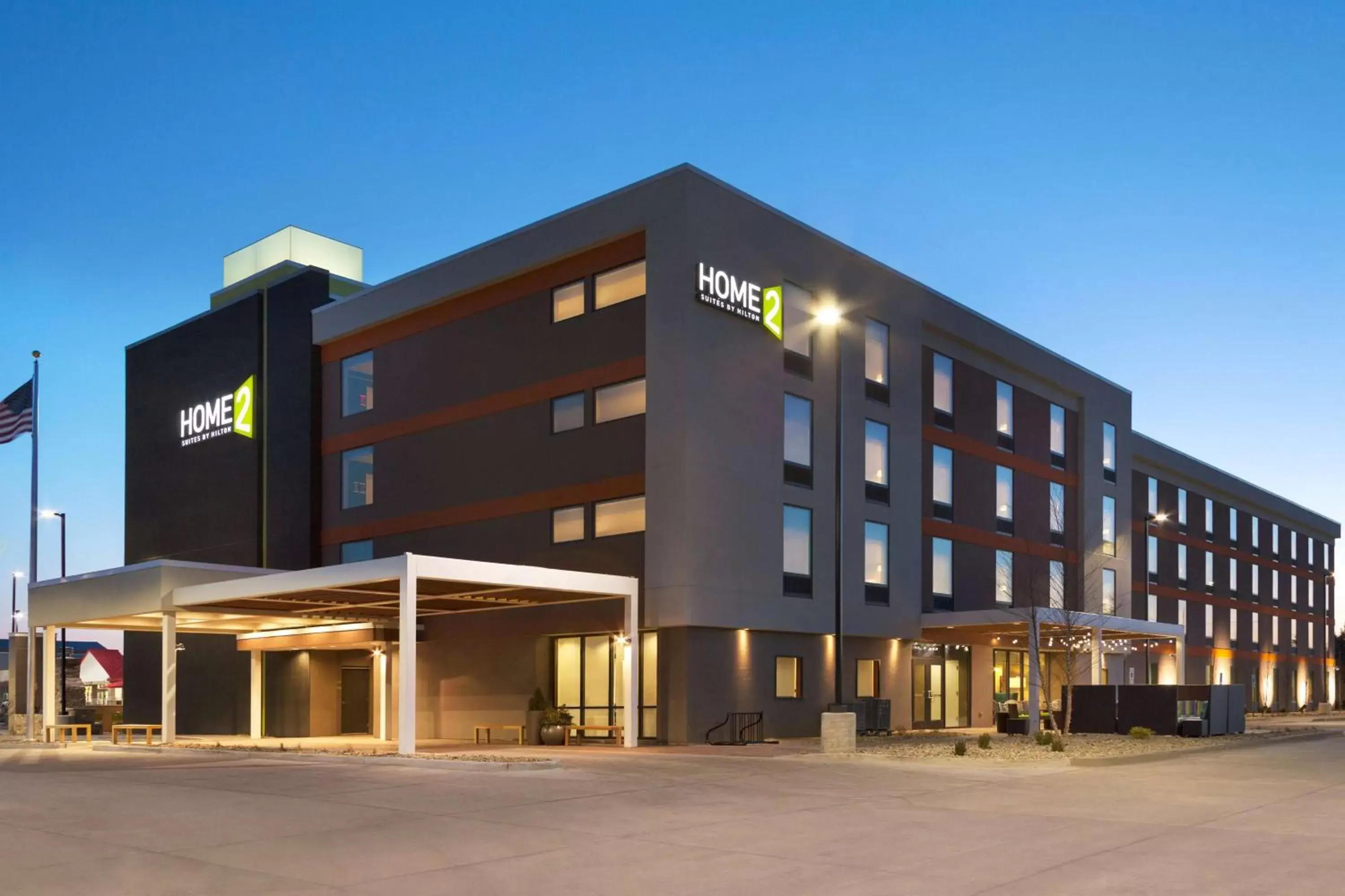 Property Building in Home2 Suites by Hilton Champaign/Urbana