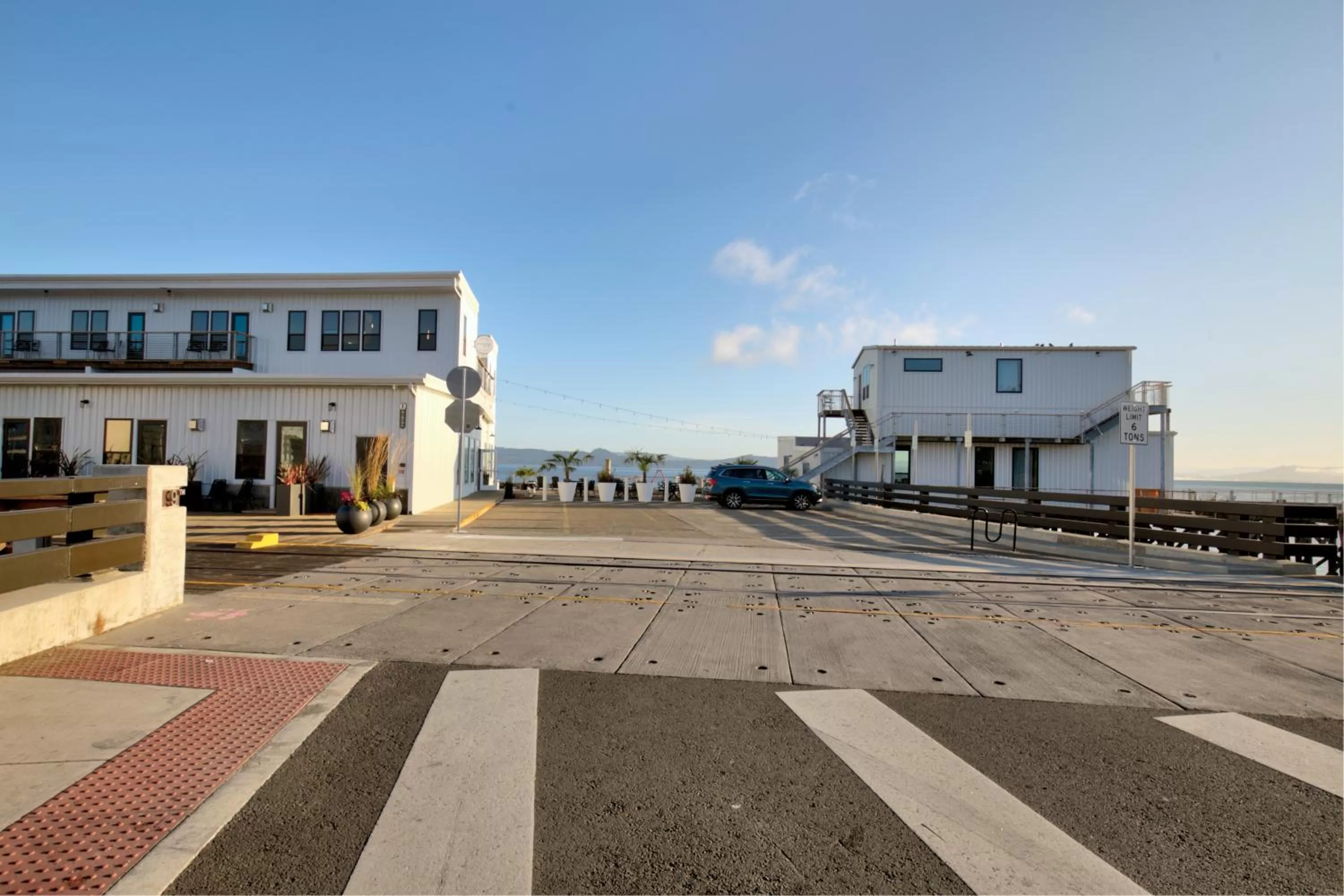 Property building in Bowline Hotel