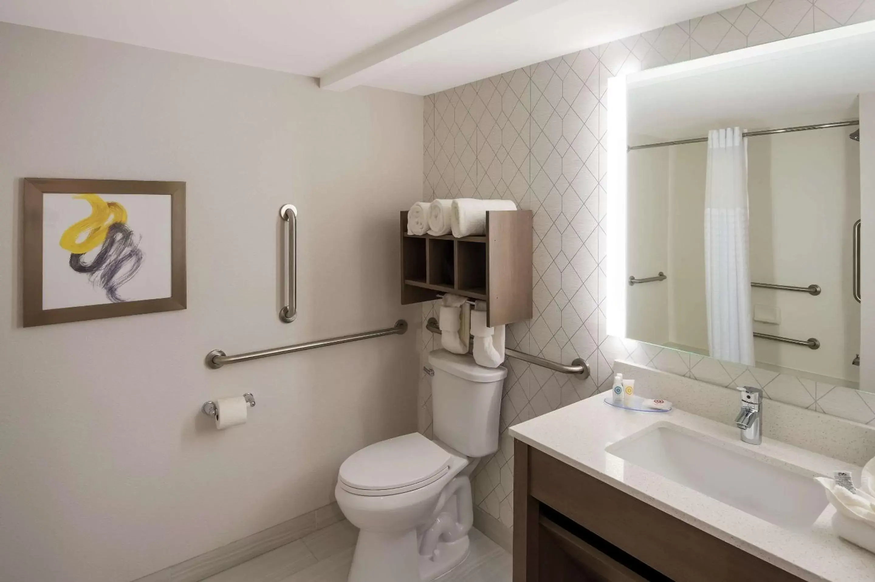 Bedroom, Bathroom in Comfort Inn & Suites Fishers - Indianapolis