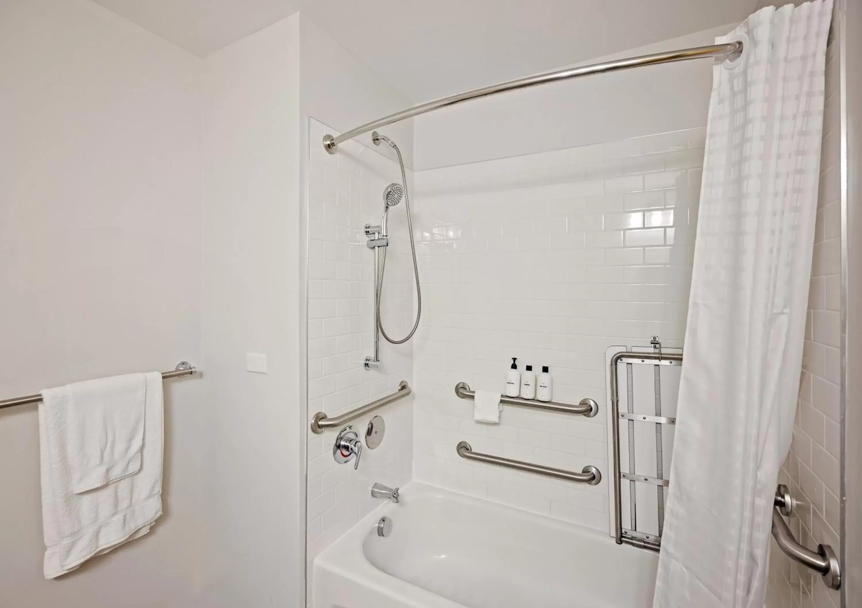 Bathroom in Placemakr Premier SoBro