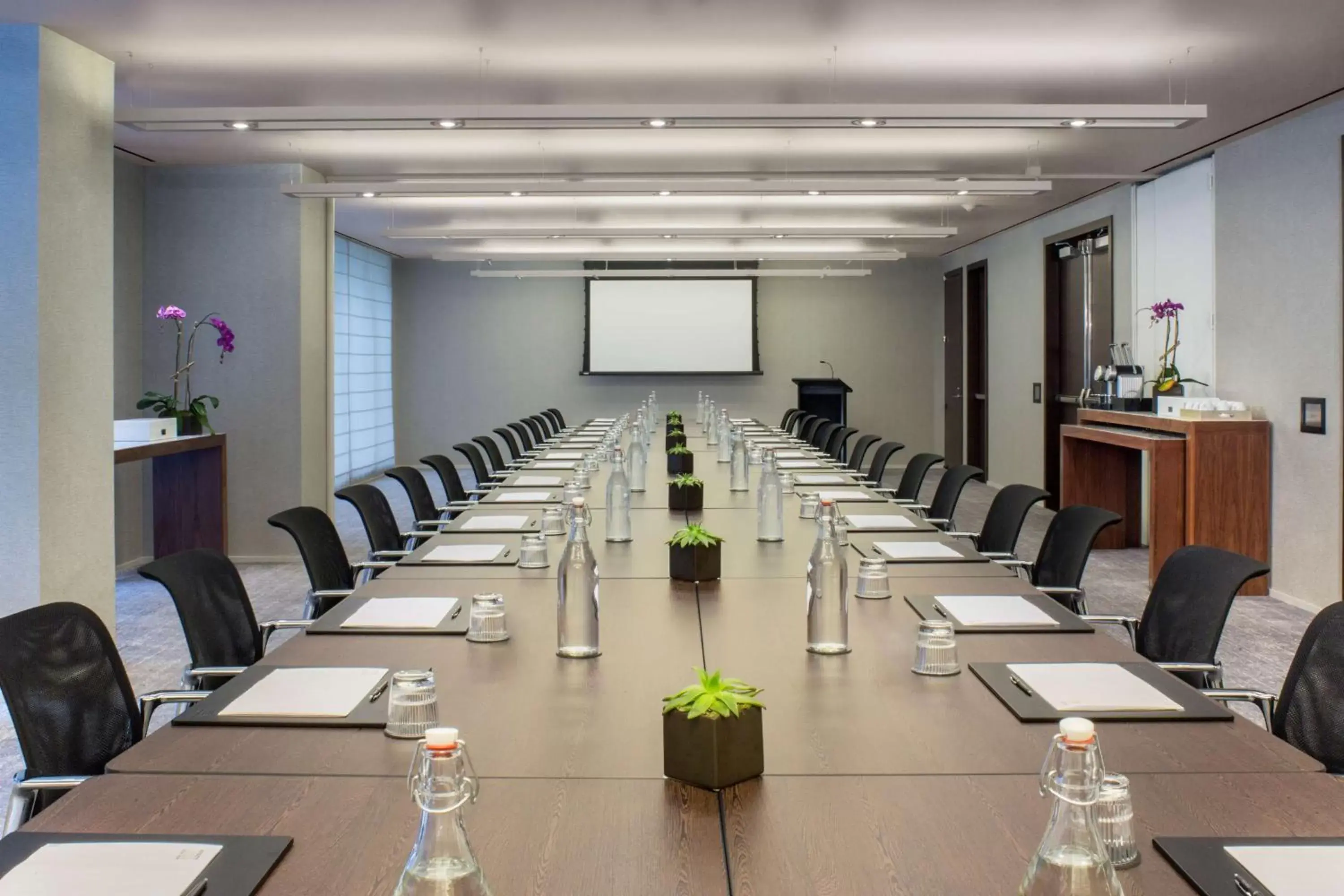 Meeting/conference room in Hyatt Centric Times Square New York