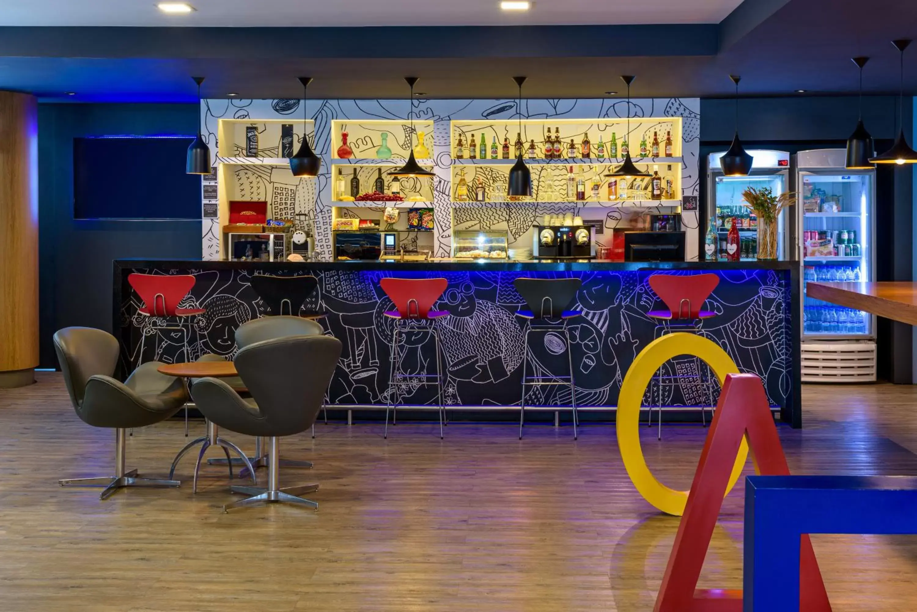 Alcoholic drinks, Lounge/Bar in ibis Rio de Janeiro Santos Dumont