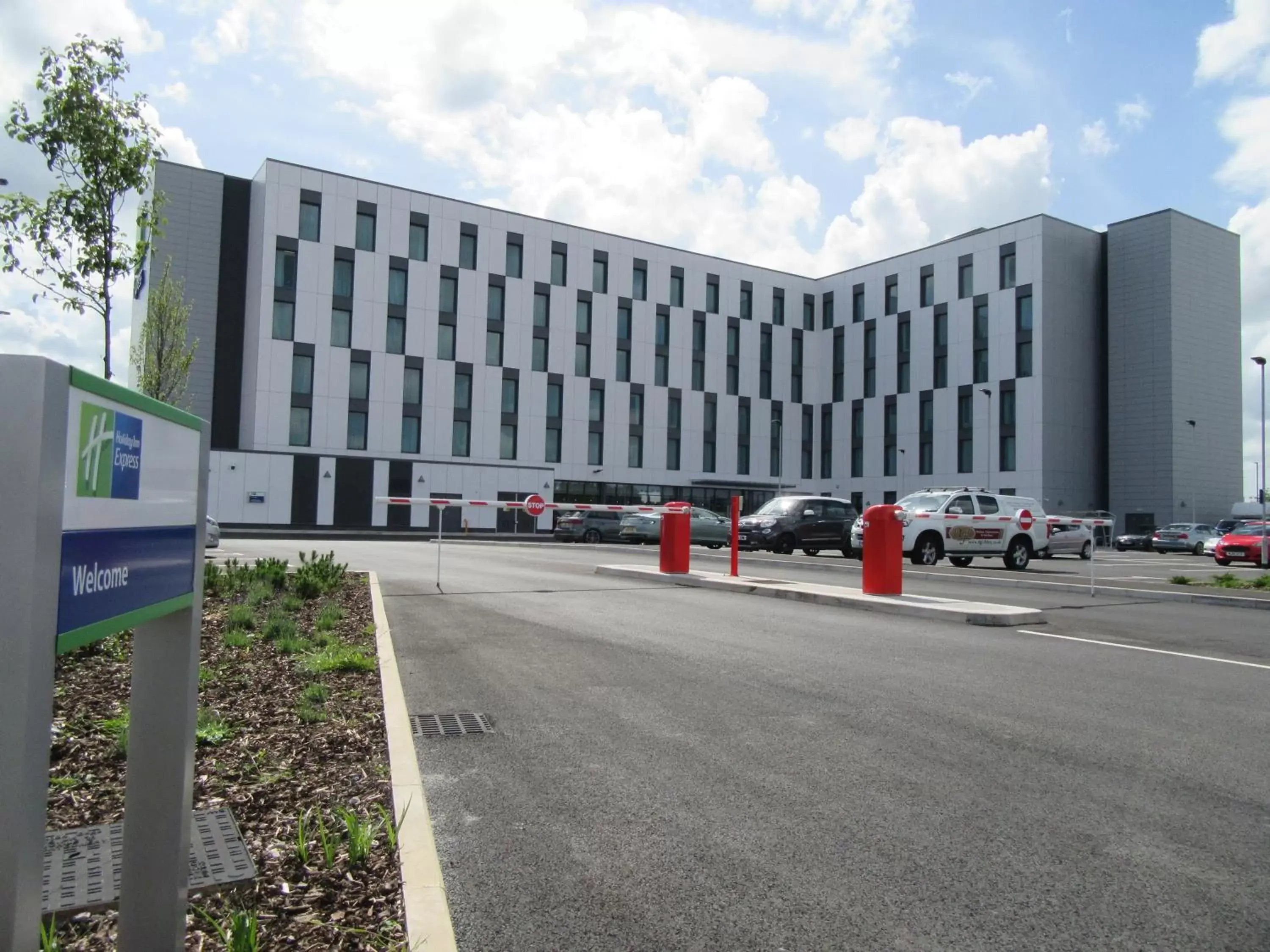 Property Building in Holiday Inn Express - Manchester - TRAFFORDCITY, an IHG Hotel