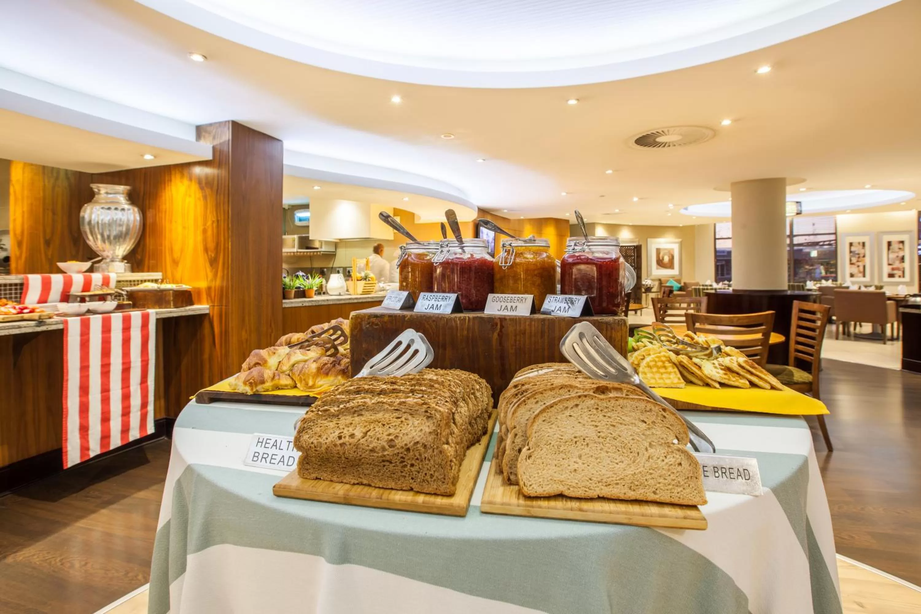 Food and drinks in City Lodge Hotel Lynnwood