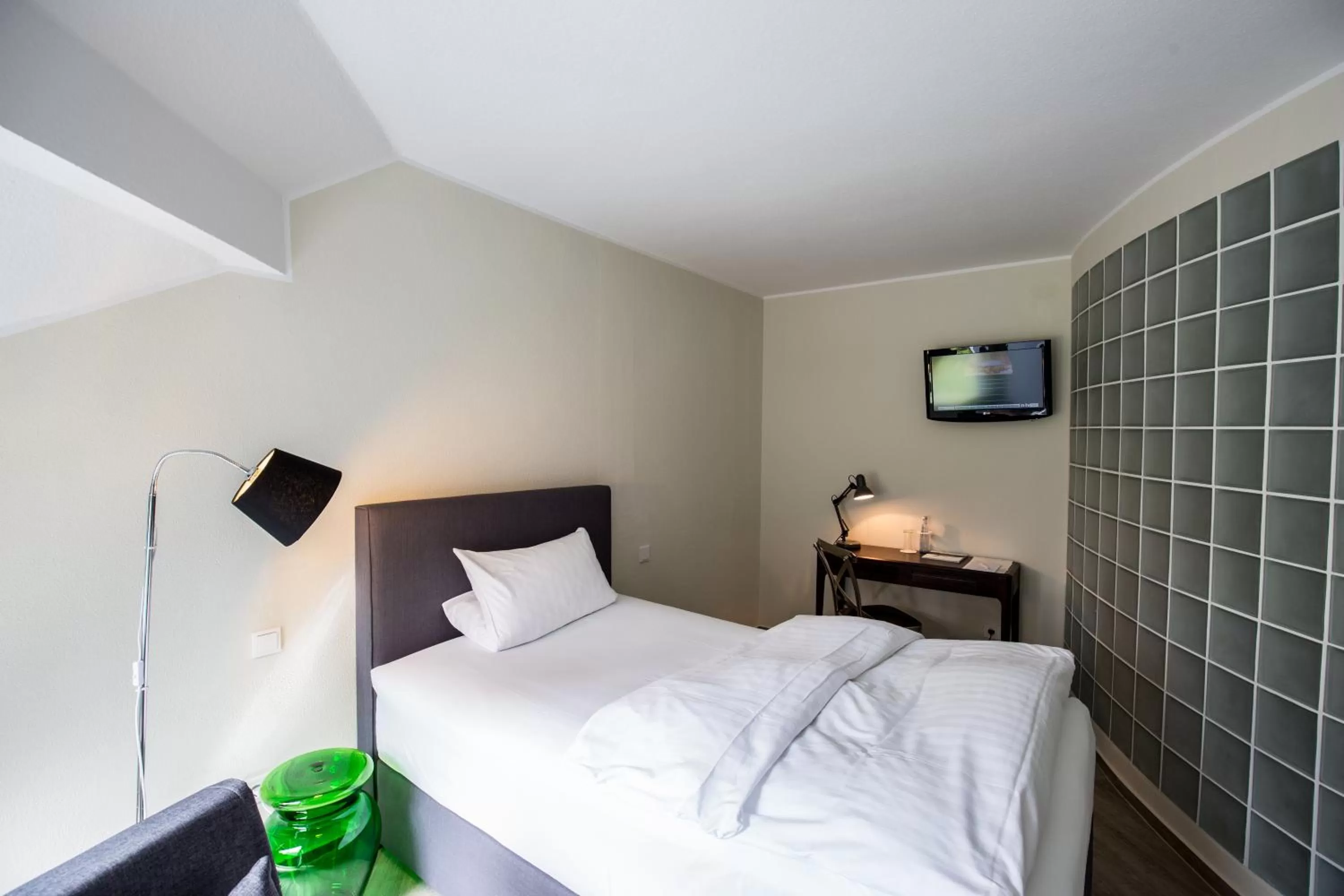 Photo of the whole room, Bed in Wald & Golfhotel Lottental