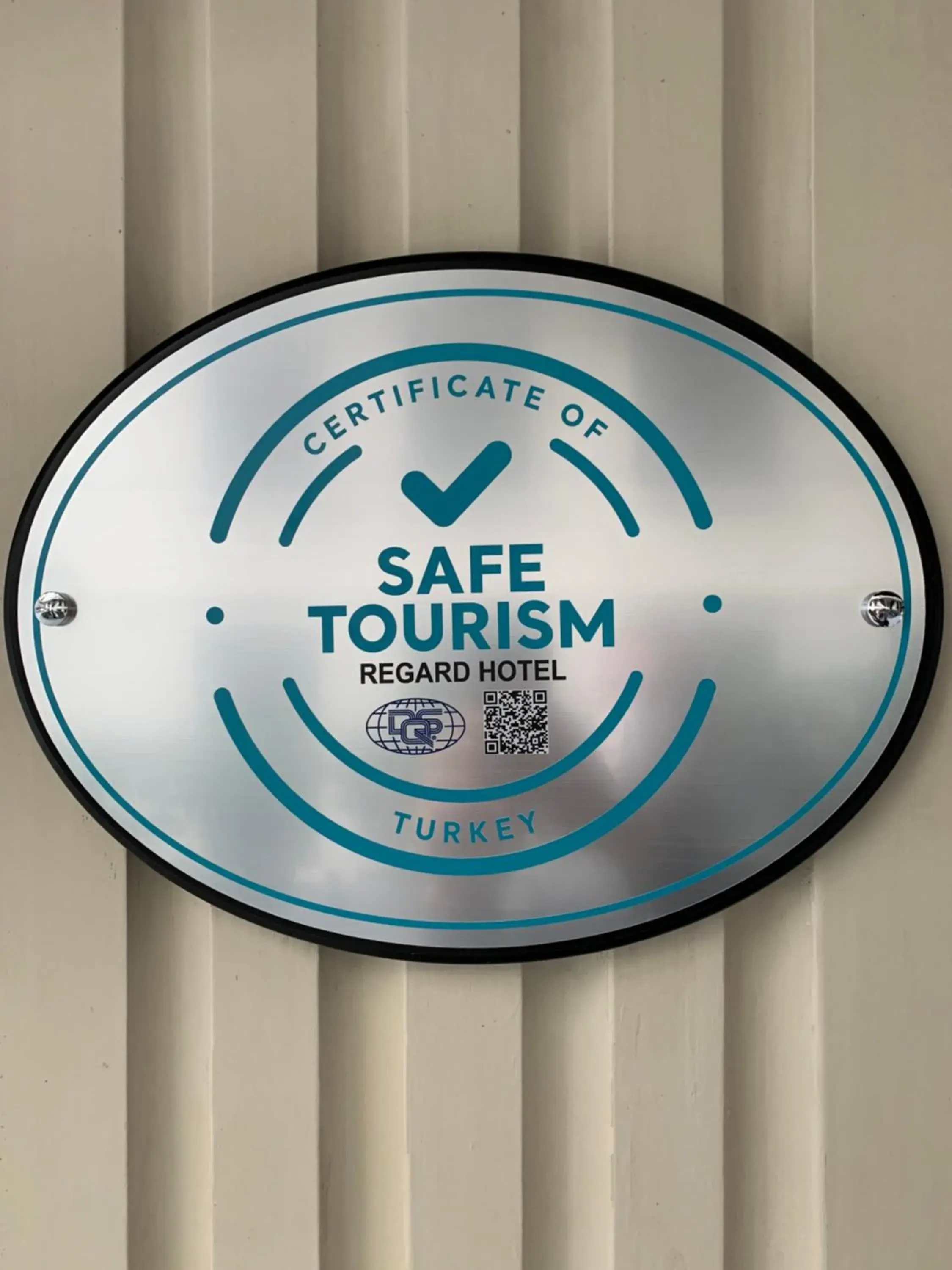 Facade/entrance in Regard Hotel Facade/entrance in Regard Hotel