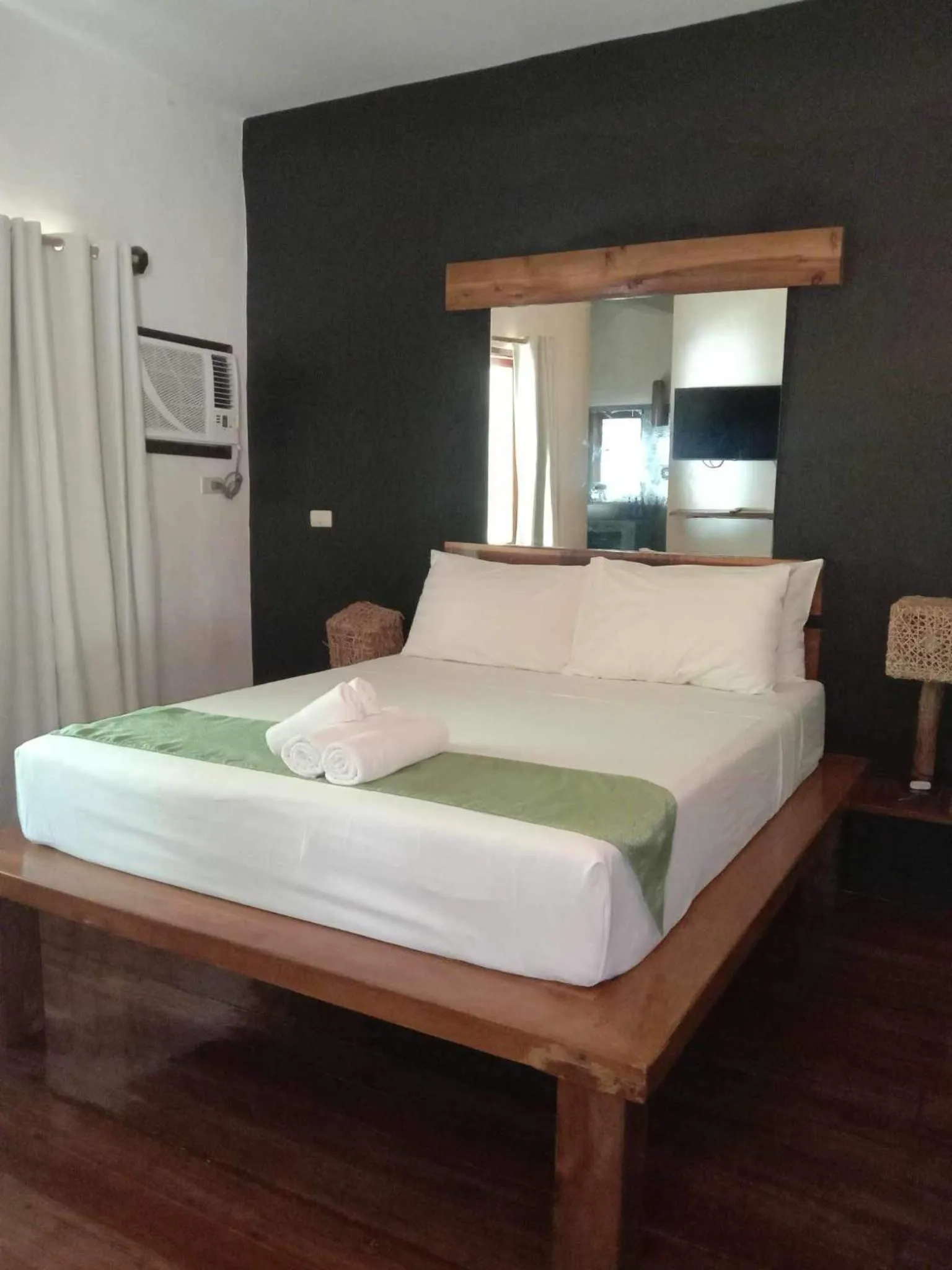 Bed in Happiness Boutique Resort El Nido