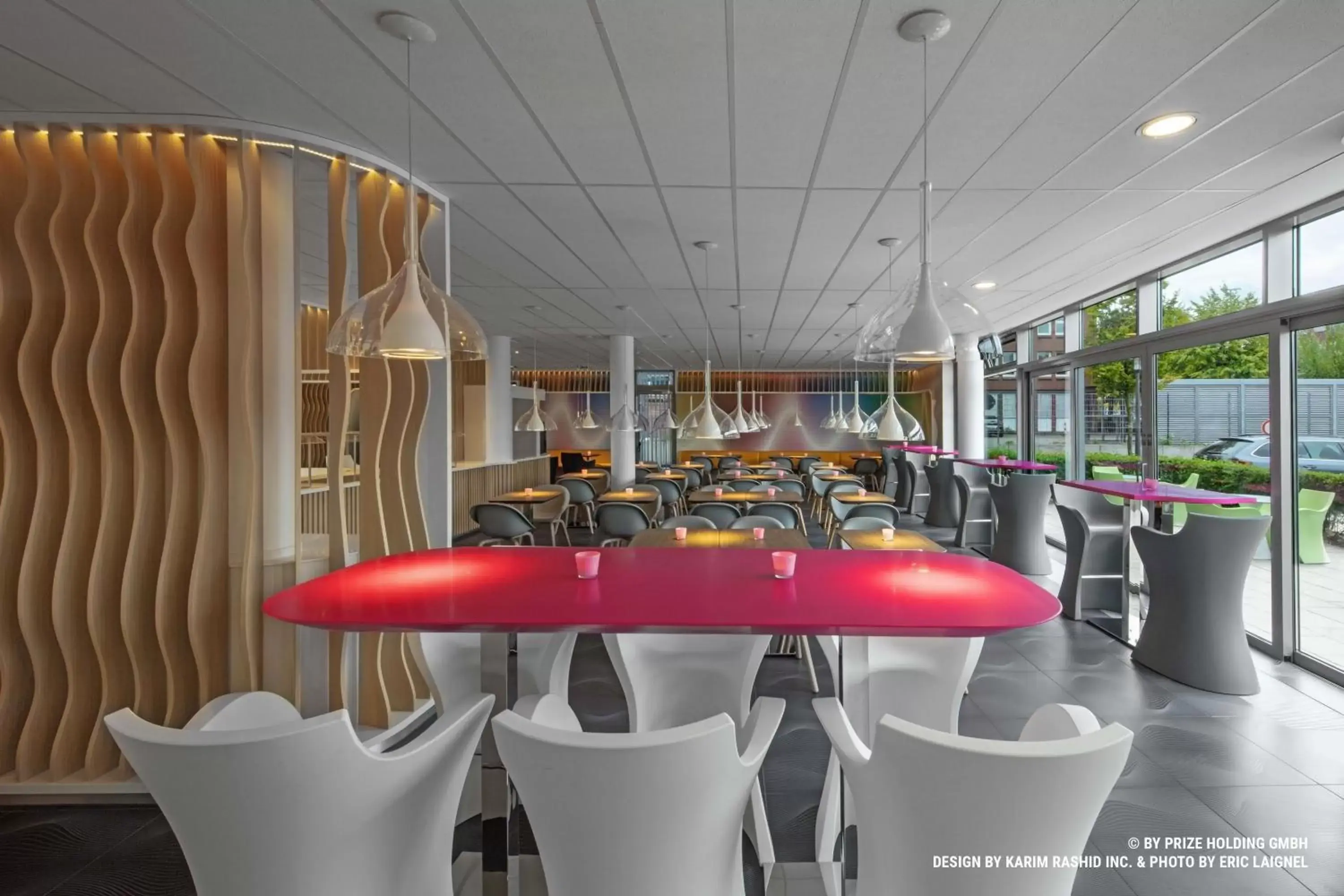 Lounge or bar, Restaurant/Places to Eat in prizeotel Bremen-City