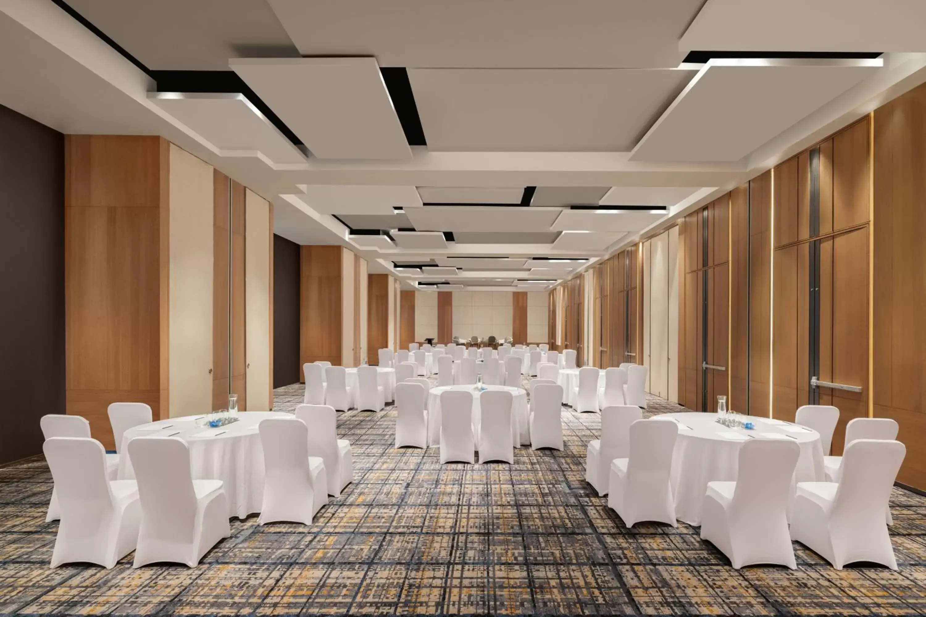 Meeting/conference room in Courtyard by Marriott Colombo