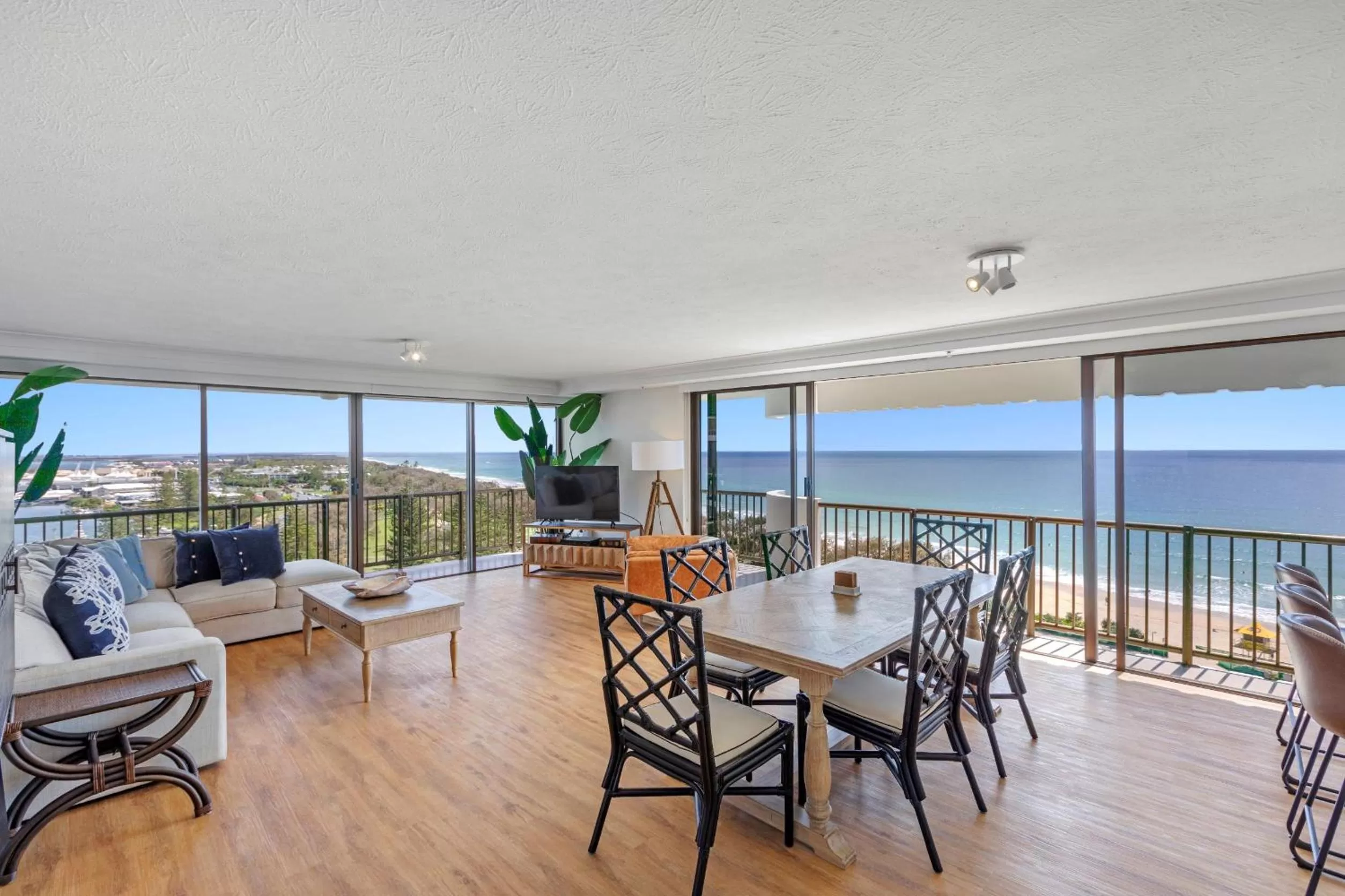 Balcony/Terrace in De Ville Apartments