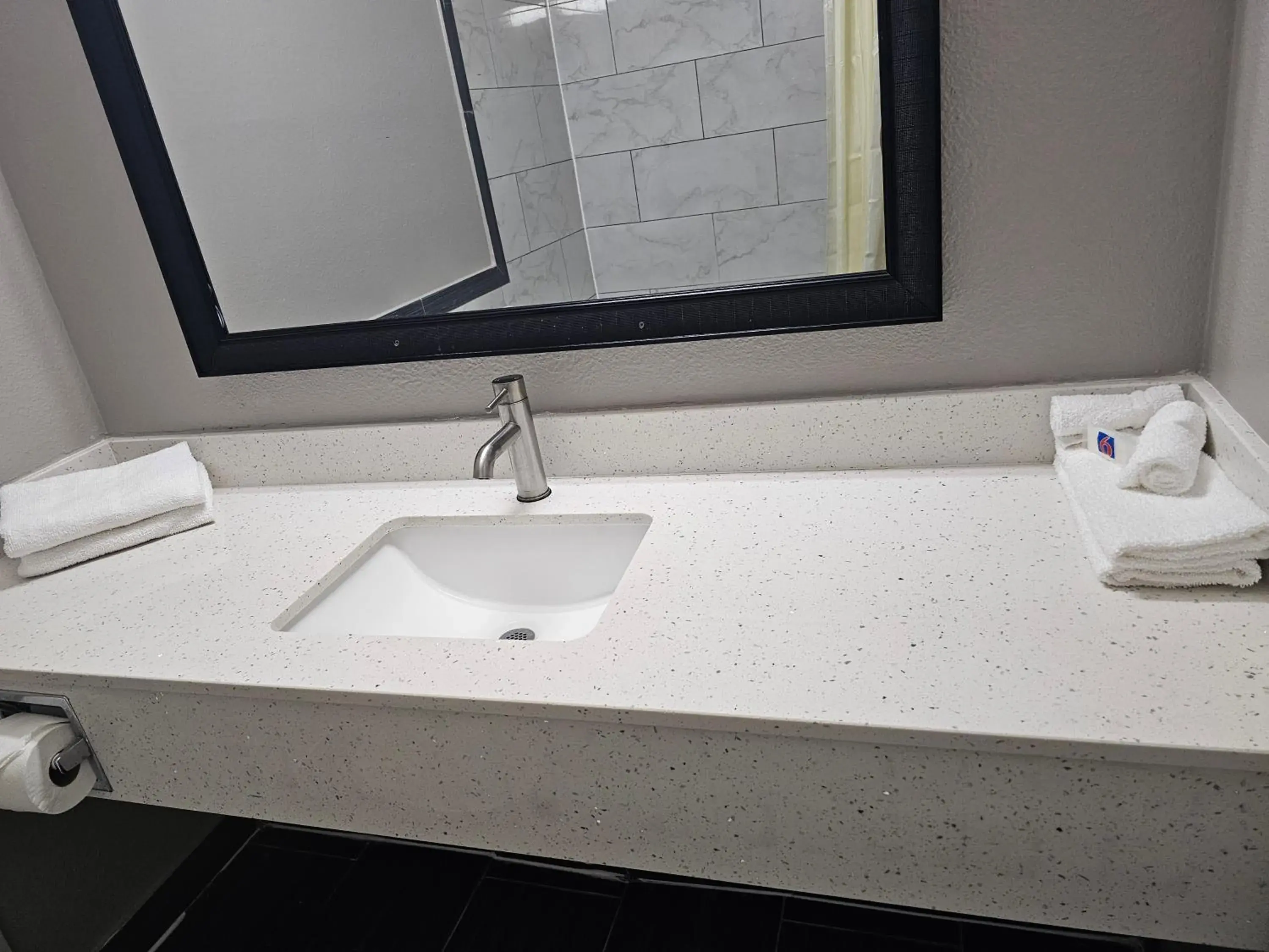Bathroom in Motel 6-Houston, TX - 249 - Willowbrook
