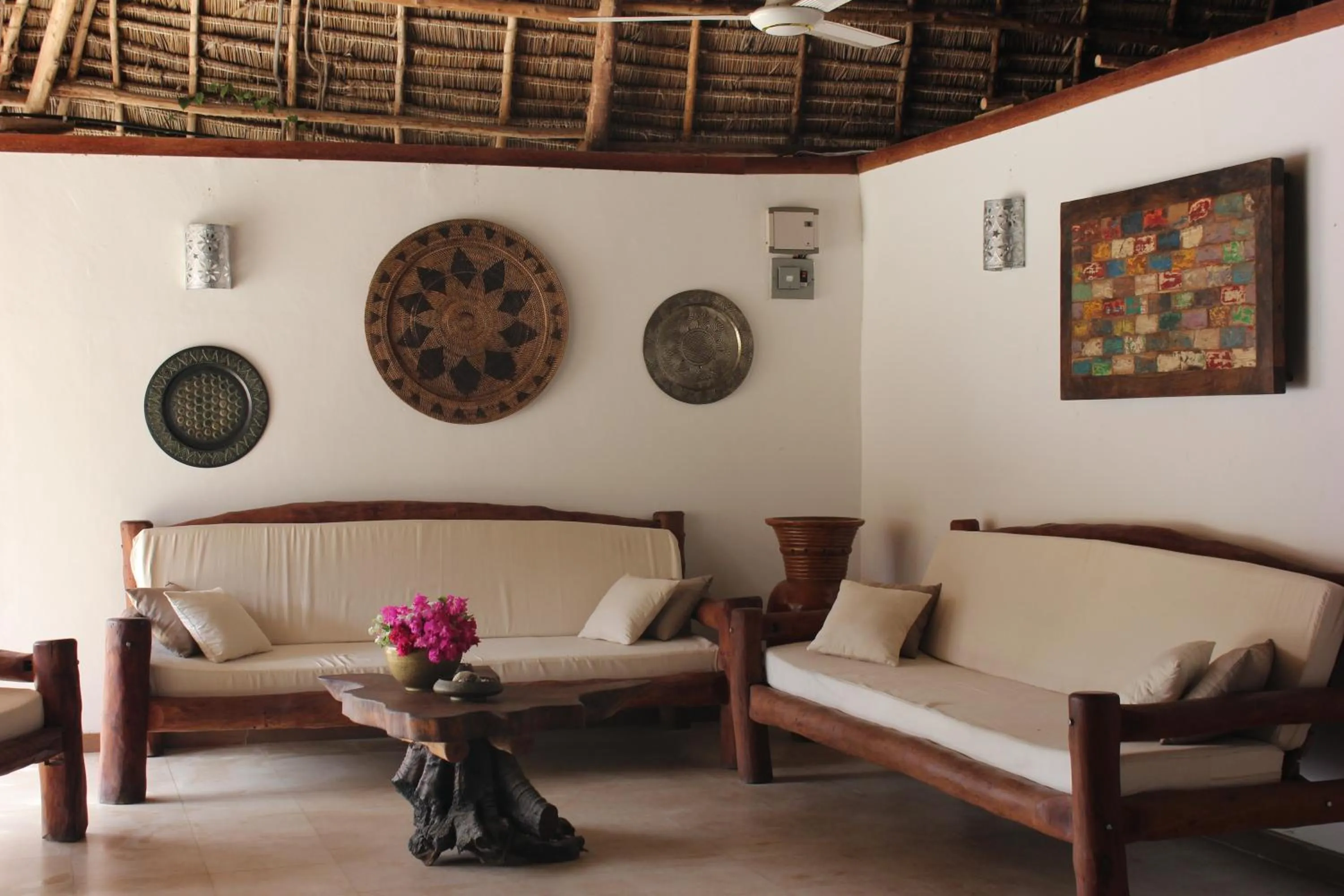 Lobby or reception in Sea View Lodge Boutique Hotel