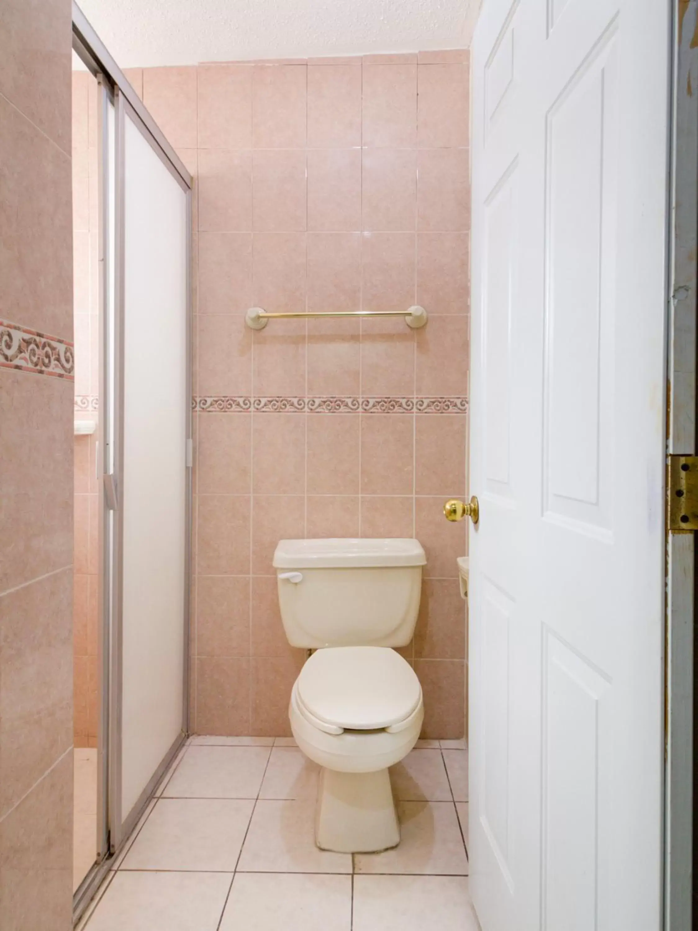 Bathroom in Hotel La Fuente, Saltillo