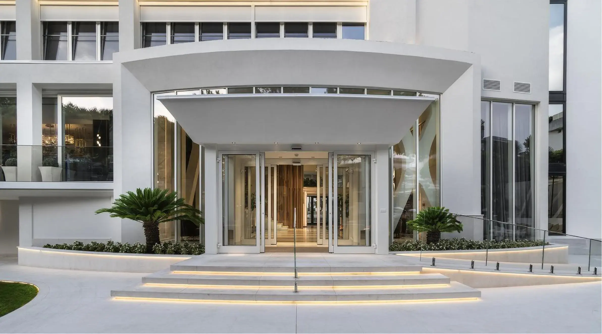 Facade/entrance in Hotel Sporting