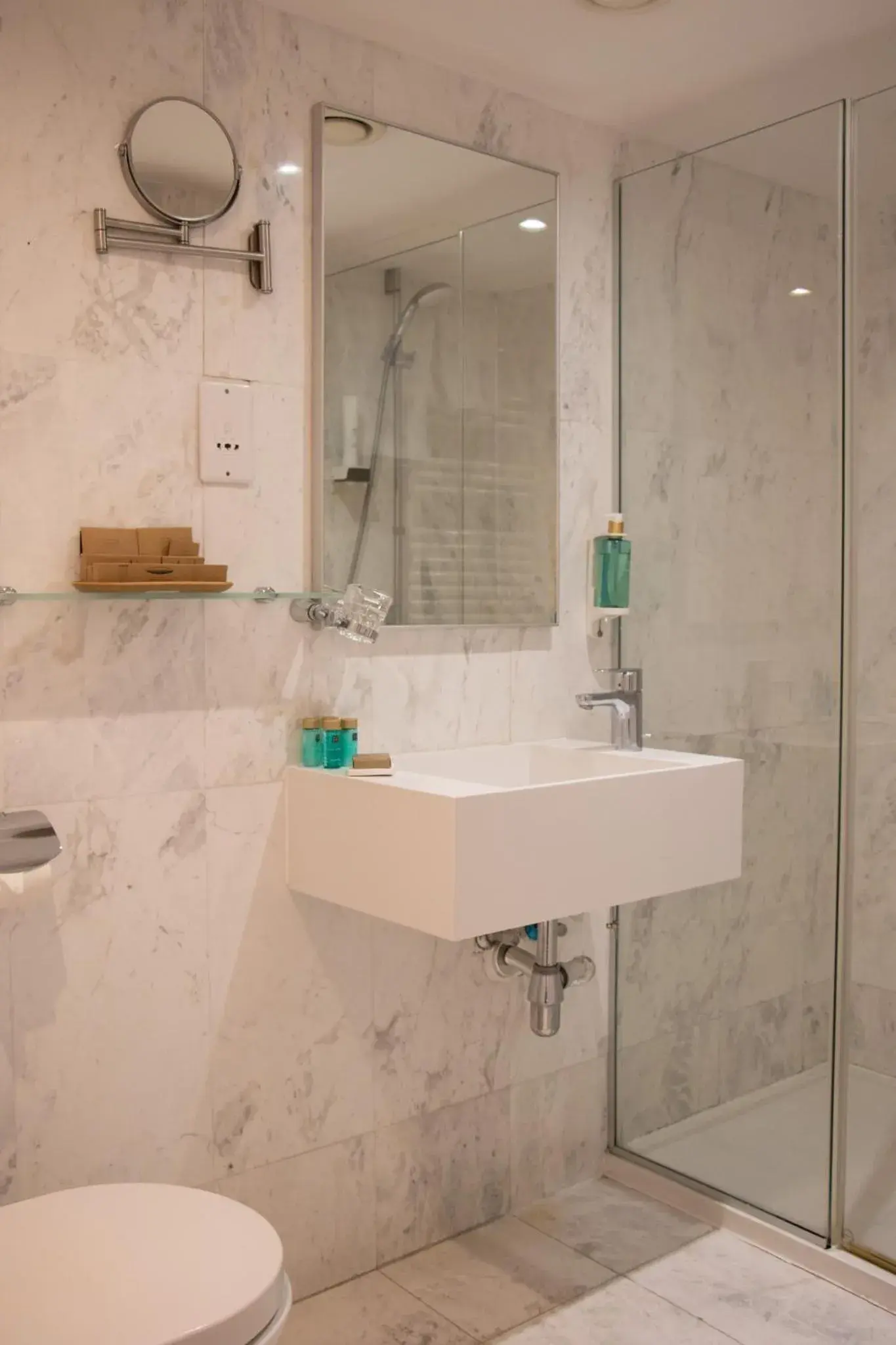 Bathroom in The Classic Hotel