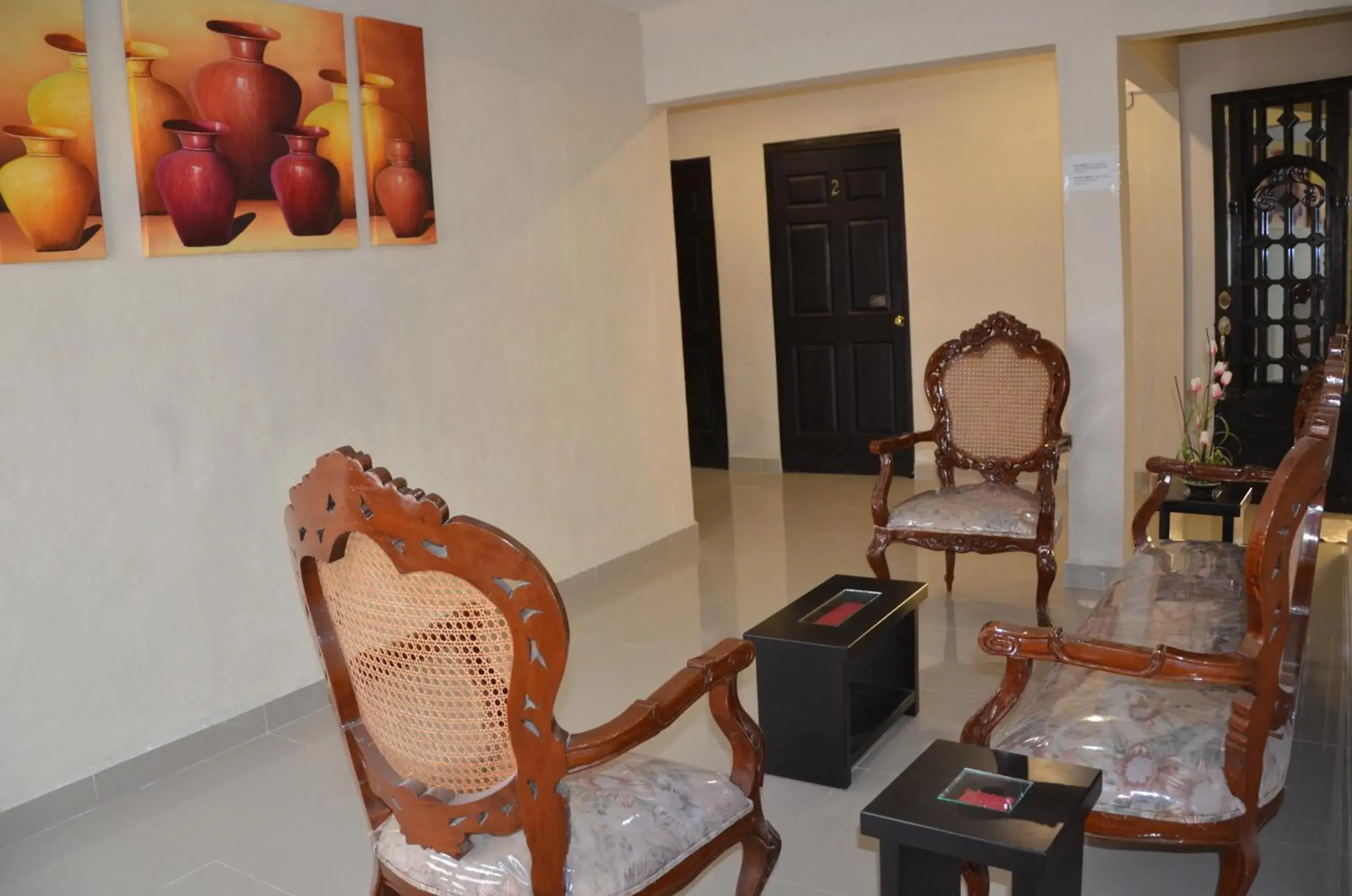 Lobby or reception, Seating Area in Terracota Corner Rooms