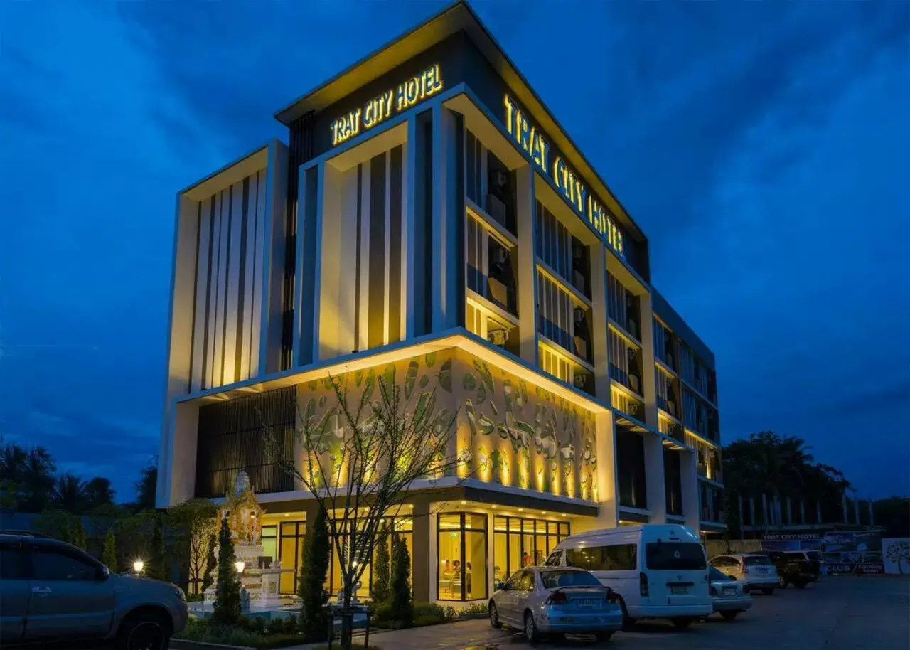 Property Building in Trat City Hotel