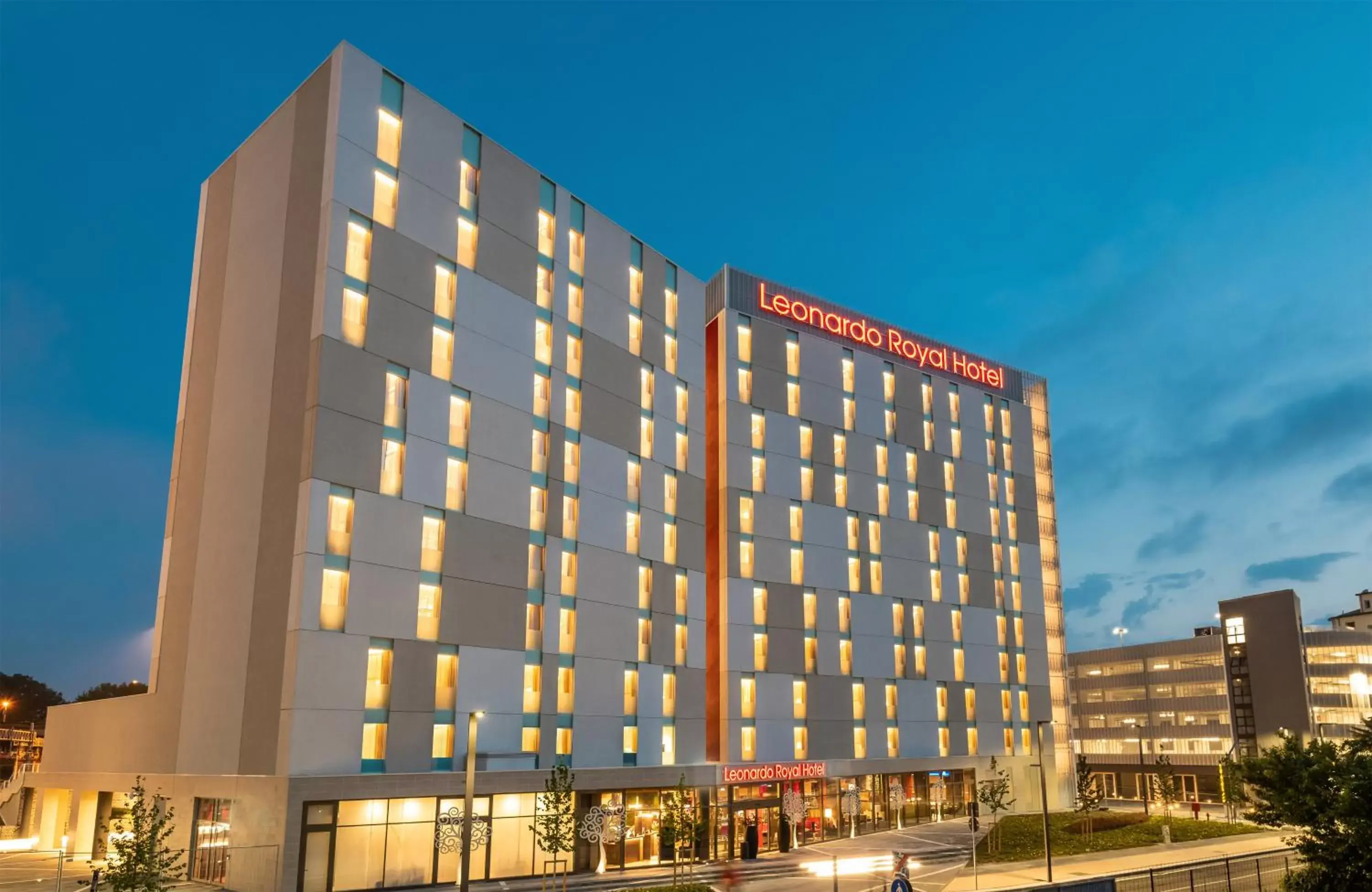 Facade/entrance, Property Building in Leonardo Royal Hotel Venice Mestre