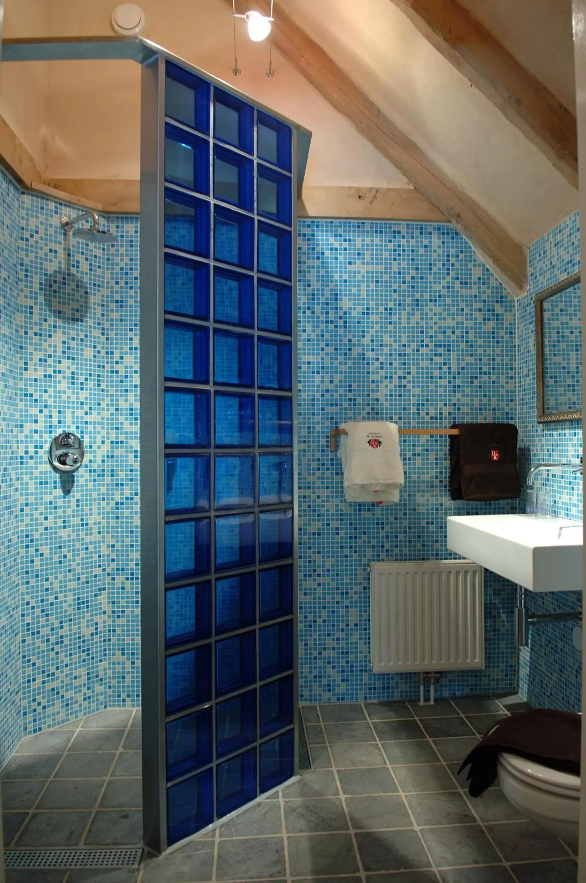 Bathroom in Herberg de Kemper