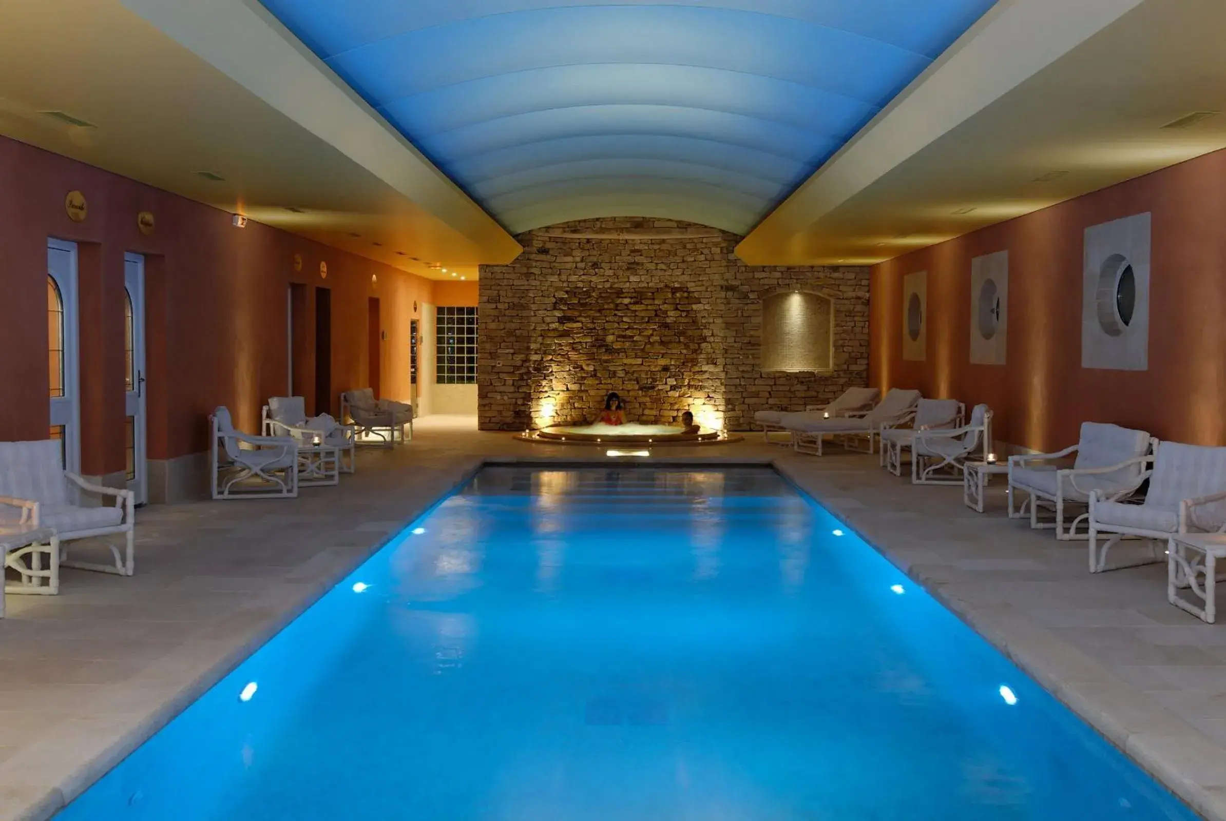 Spa and wellness centre/facilities, Swimming Pool in Auberge de Cassagne & Spa