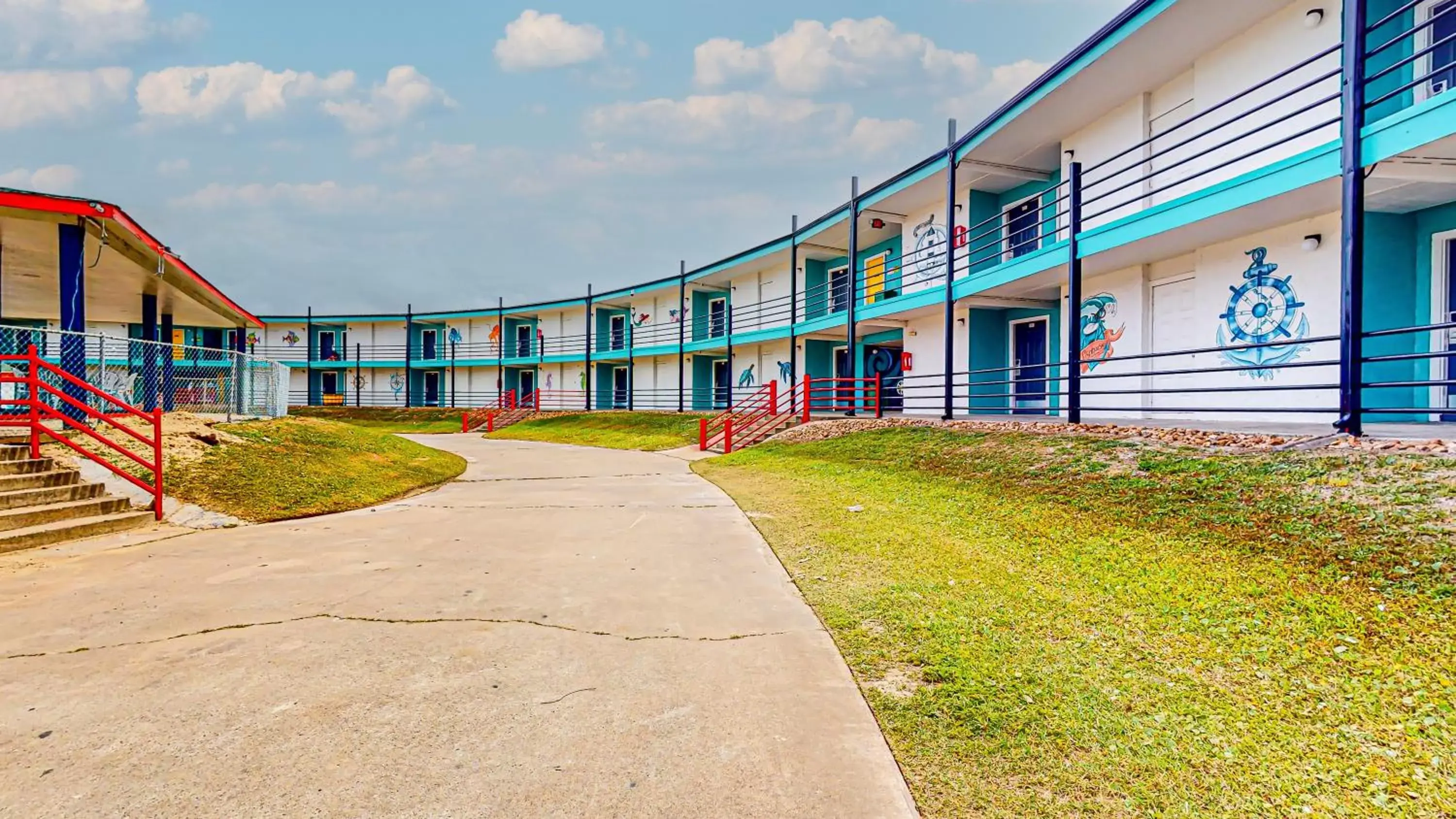 Property building in CRYSTAL PALACE RESORT Property building in CRYSTAL PALACE RESORT