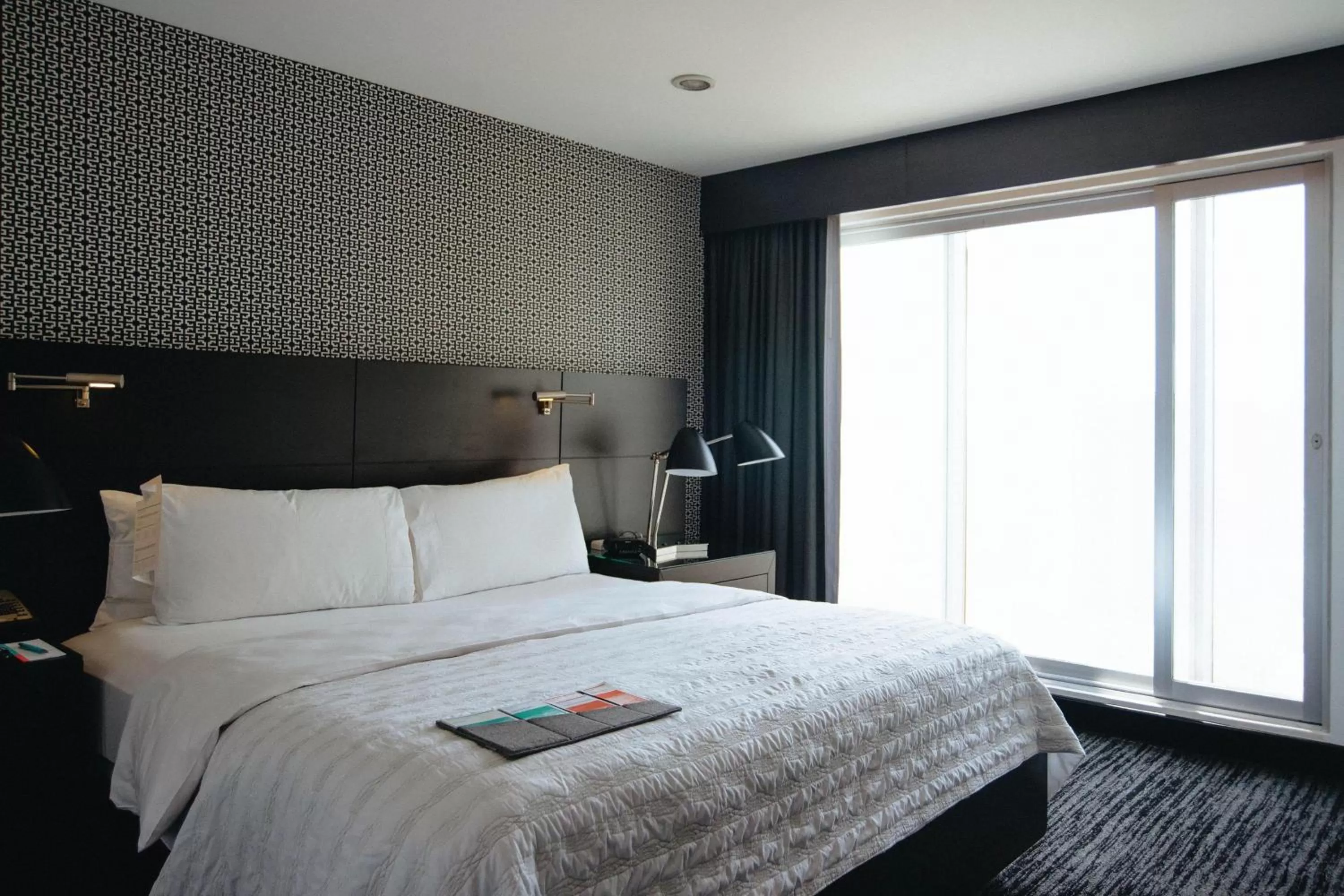 Bedroom, Bed in Le Méridien Mexico City Reforma