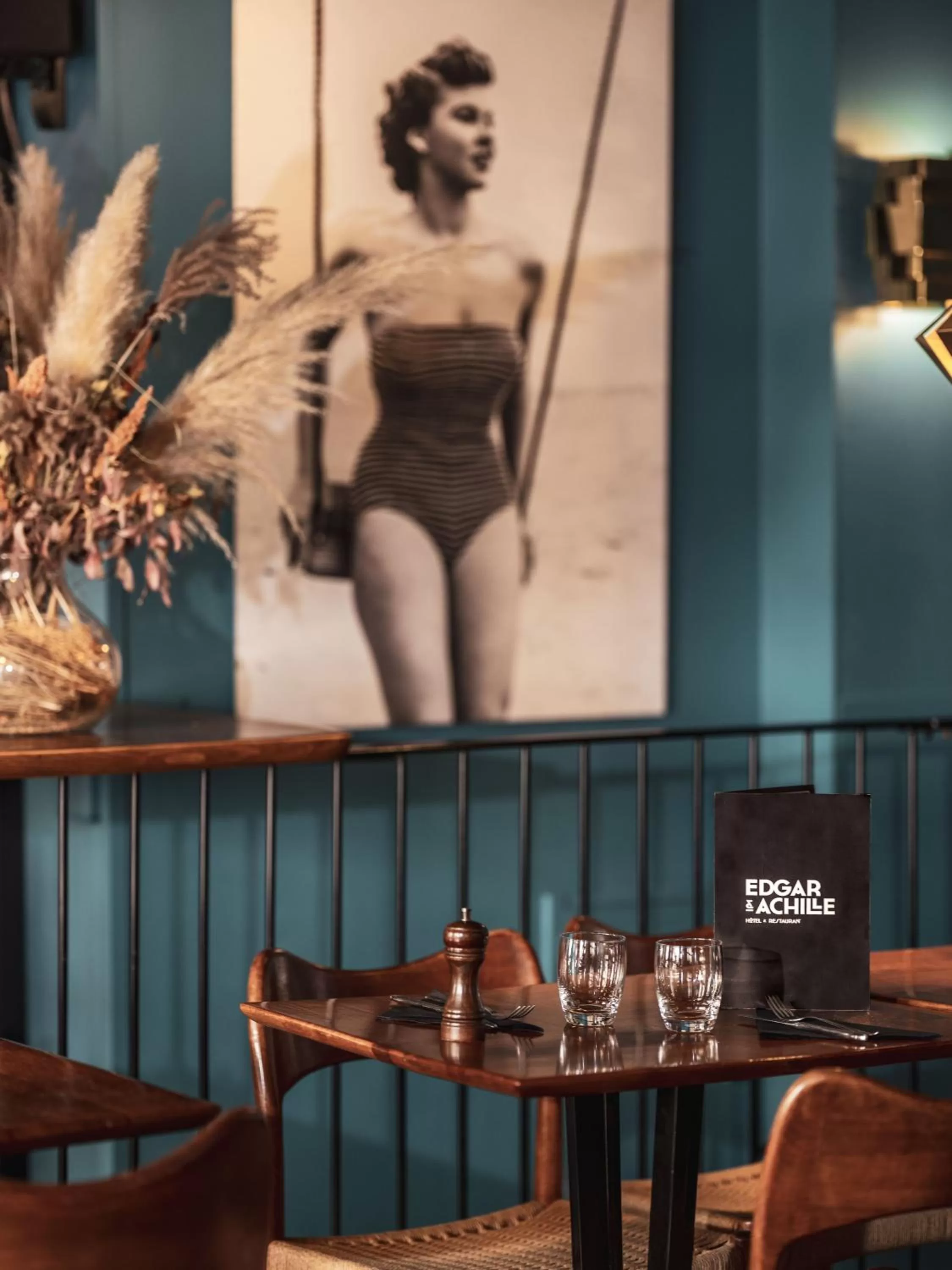 Restaurant/places to eat in Hôtel Edgar & Achille