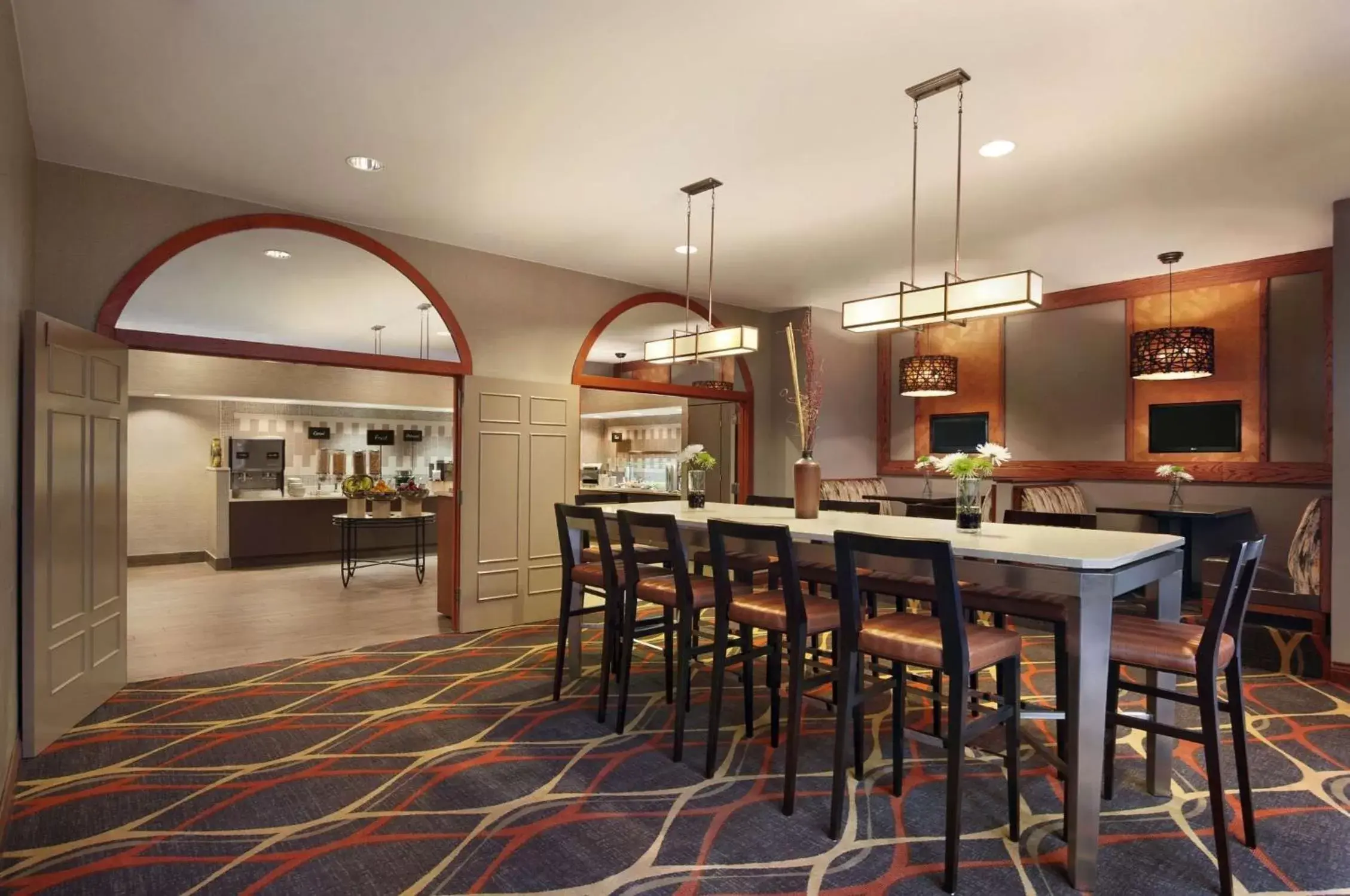 Dining area, Restaurant/Places to Eat in Embassy Suites by Hilton Dallas Near the Galleria