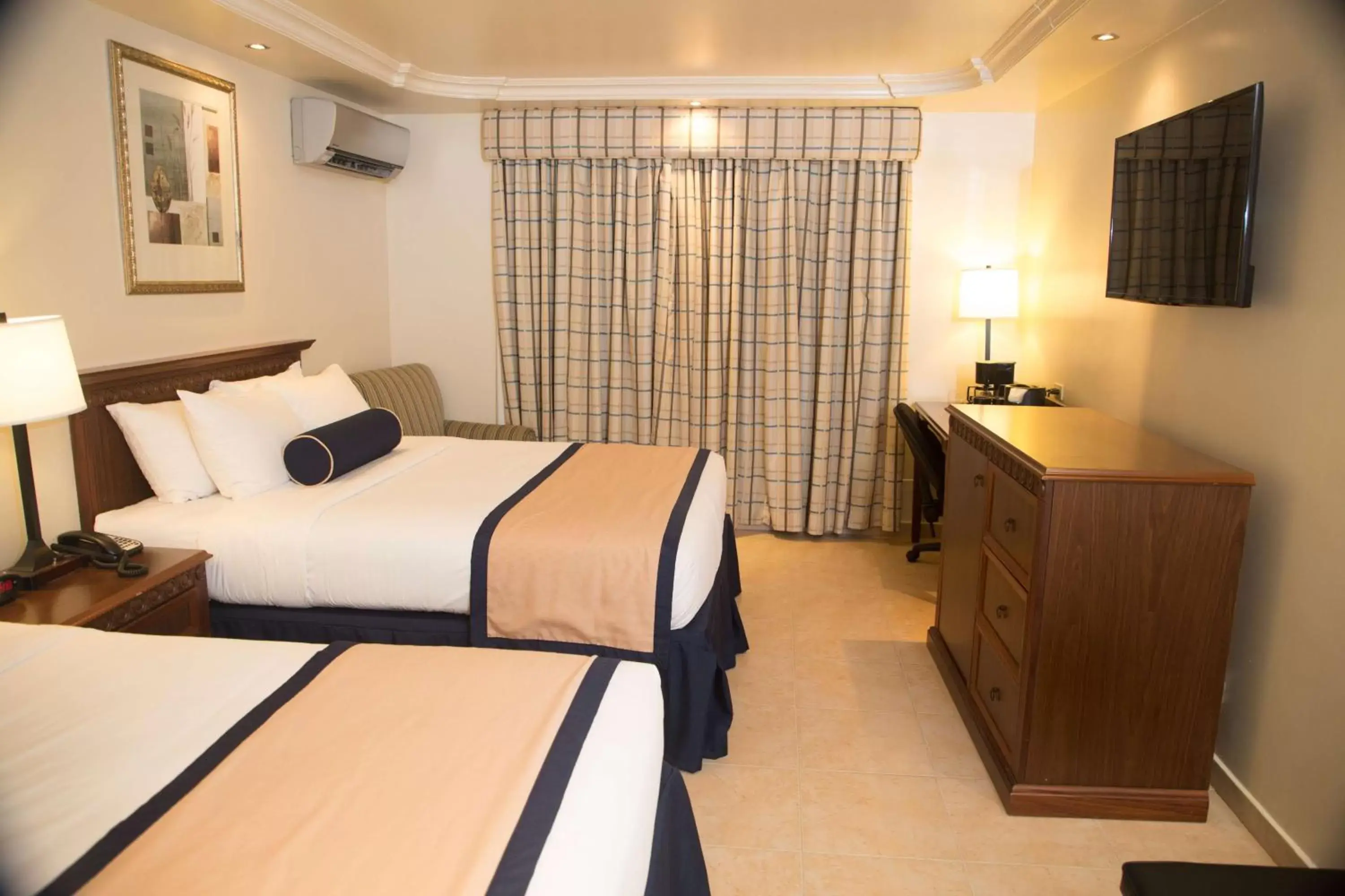 Photo of the whole room, Bed in Best Western El Dorado Panama Hotel