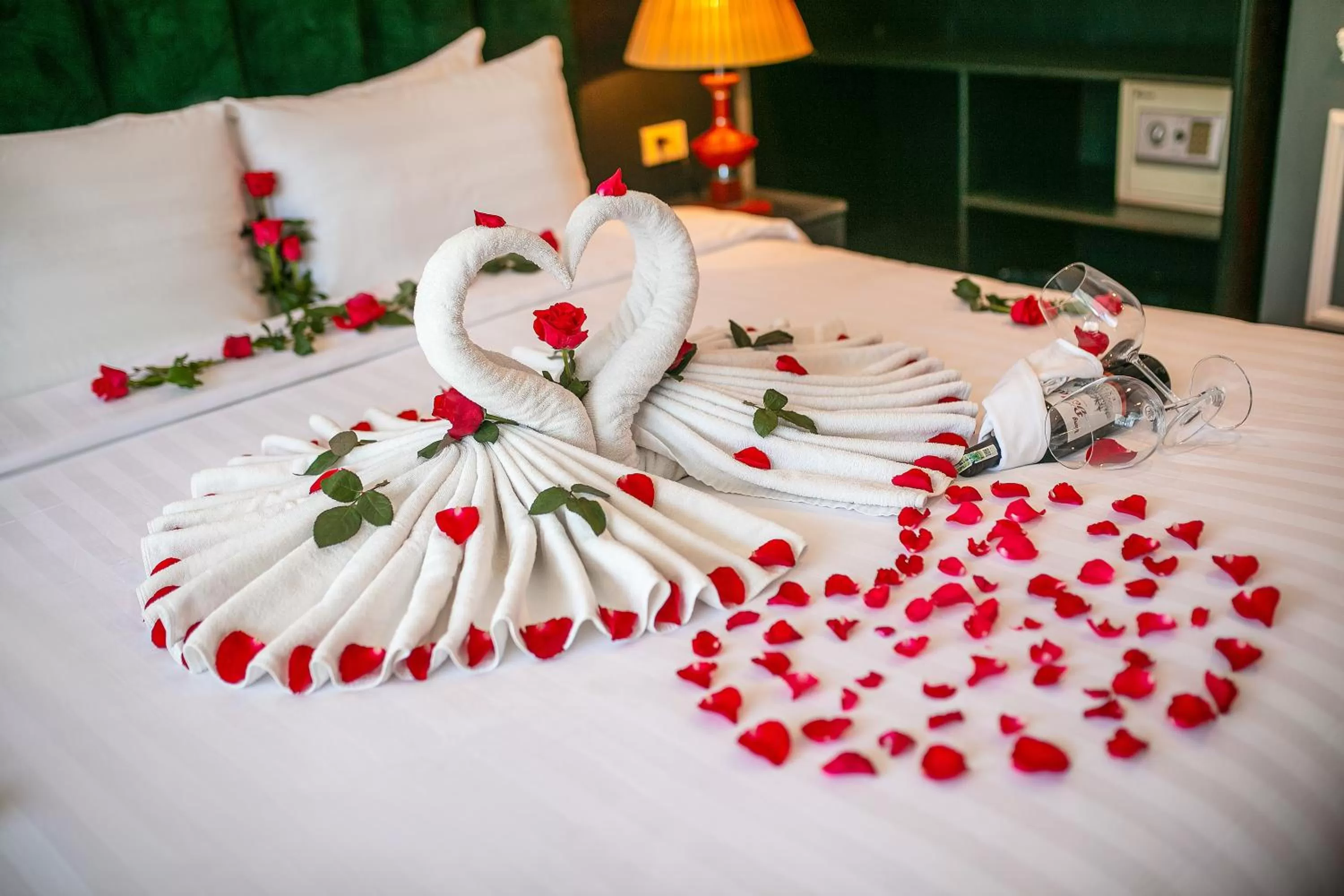 Decorative detail, Bed in La Selva Premium Hotel