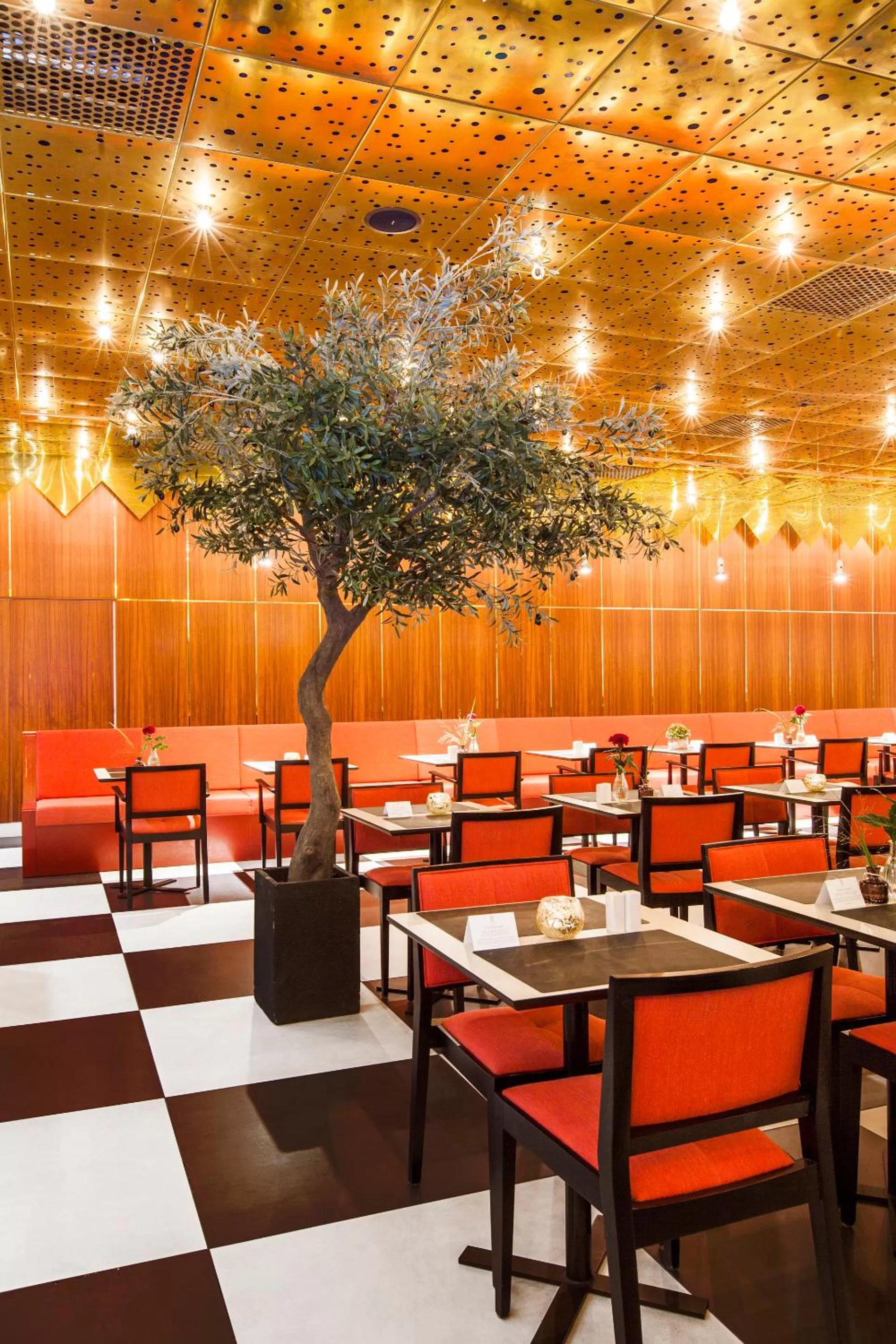 Restaurant/places to eat in Elite Plaza Hotel Malmö