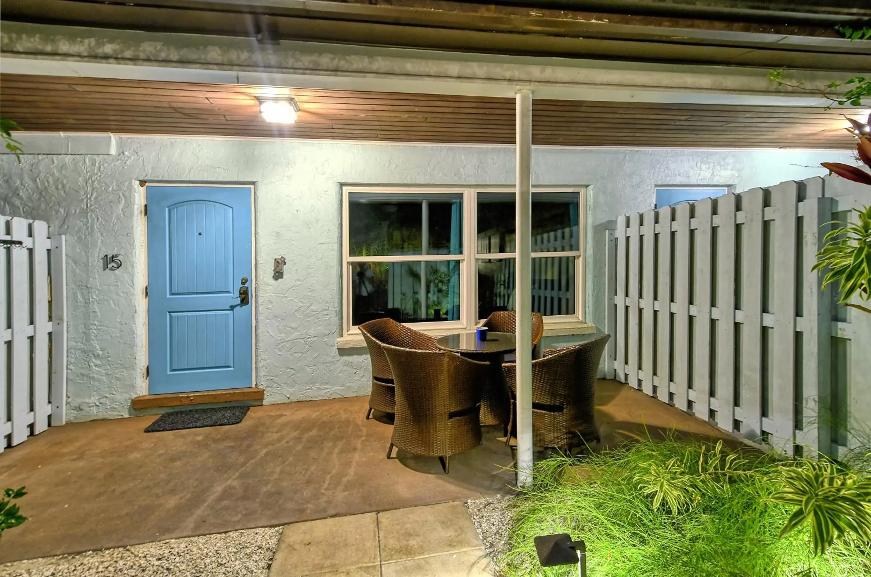 Key Courtyard Suites in Siesta Key Palms Resort