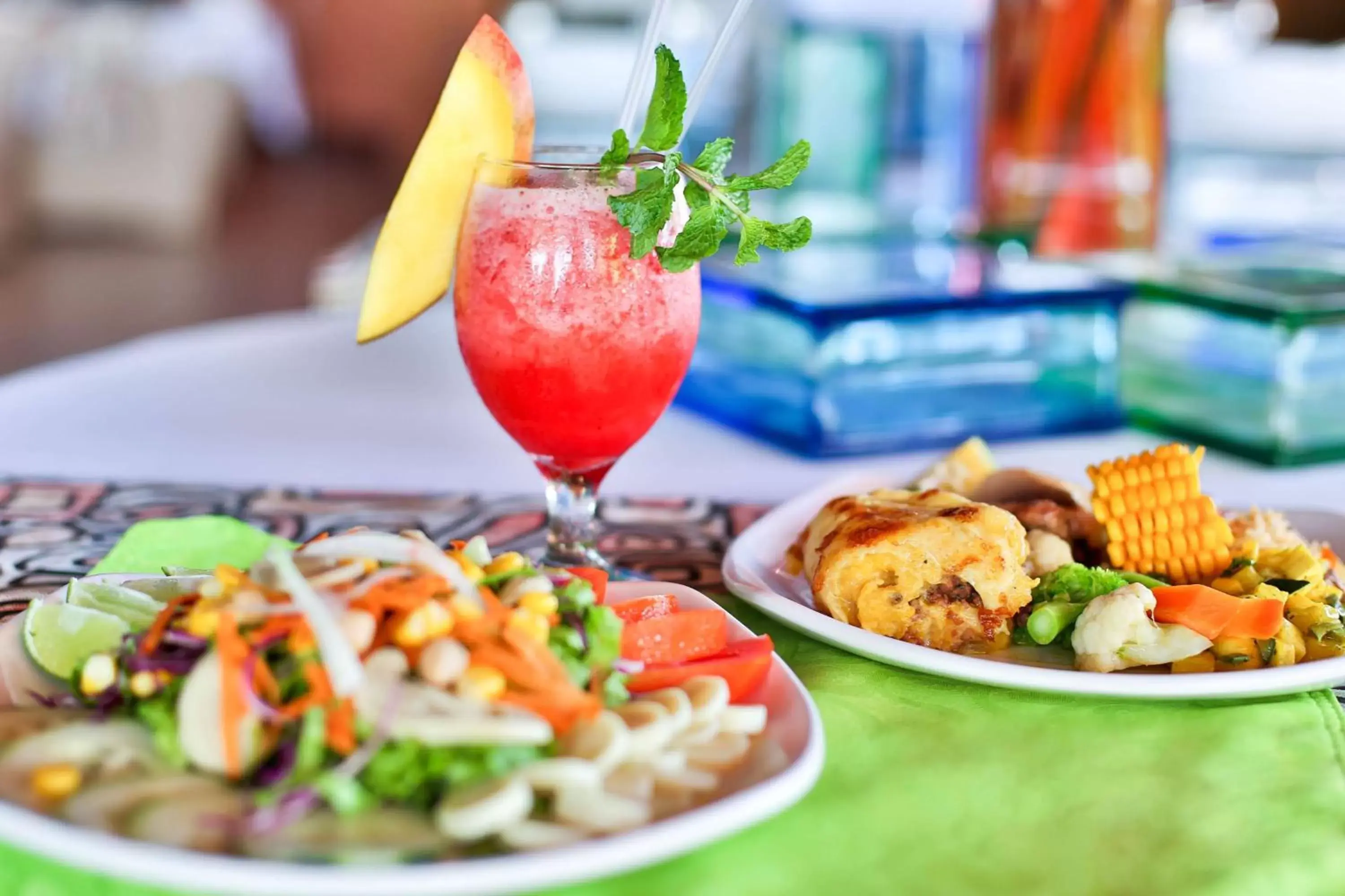 Restaurant/places to eat in Best Western Jaco Beach All Inclusive Resort Restaurant/places to eat in Best Western Jaco Beach All Inclusive Resort