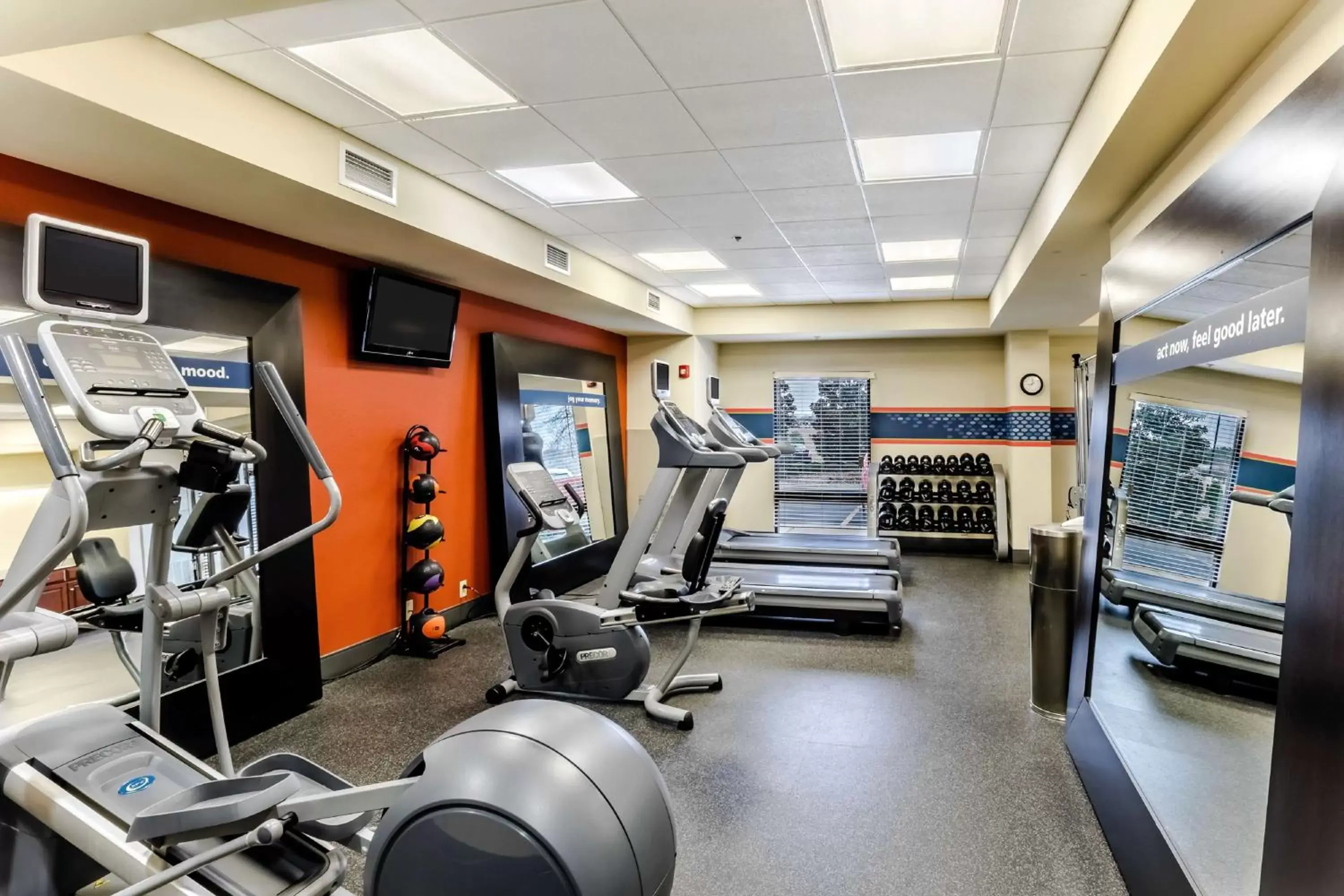 Fitness centre/facilities, Fitness Center/Facilities in Hampton Inn Huntsville-Madison