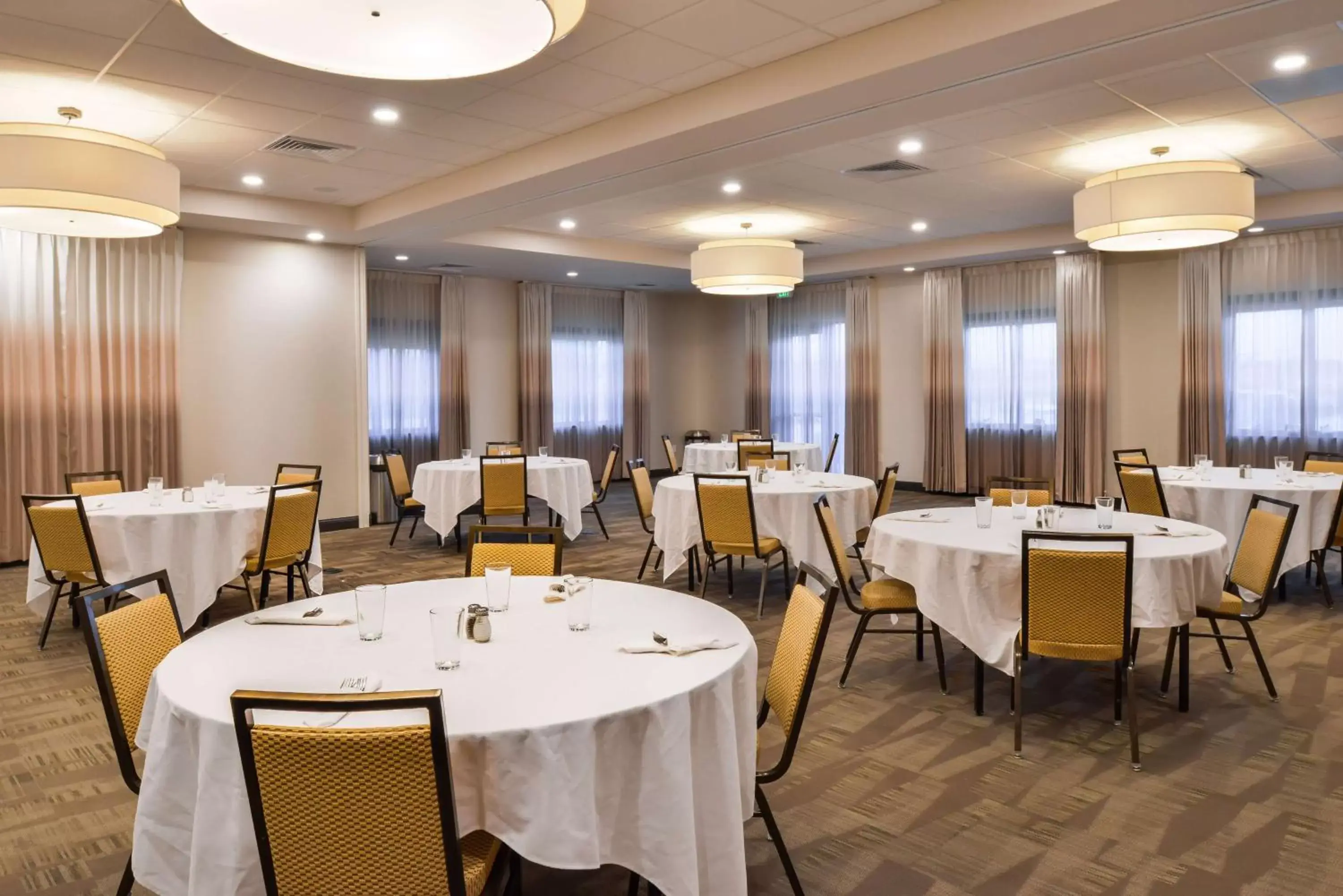 Meeting/conference room in Hampton Inn & Suites Boulder North