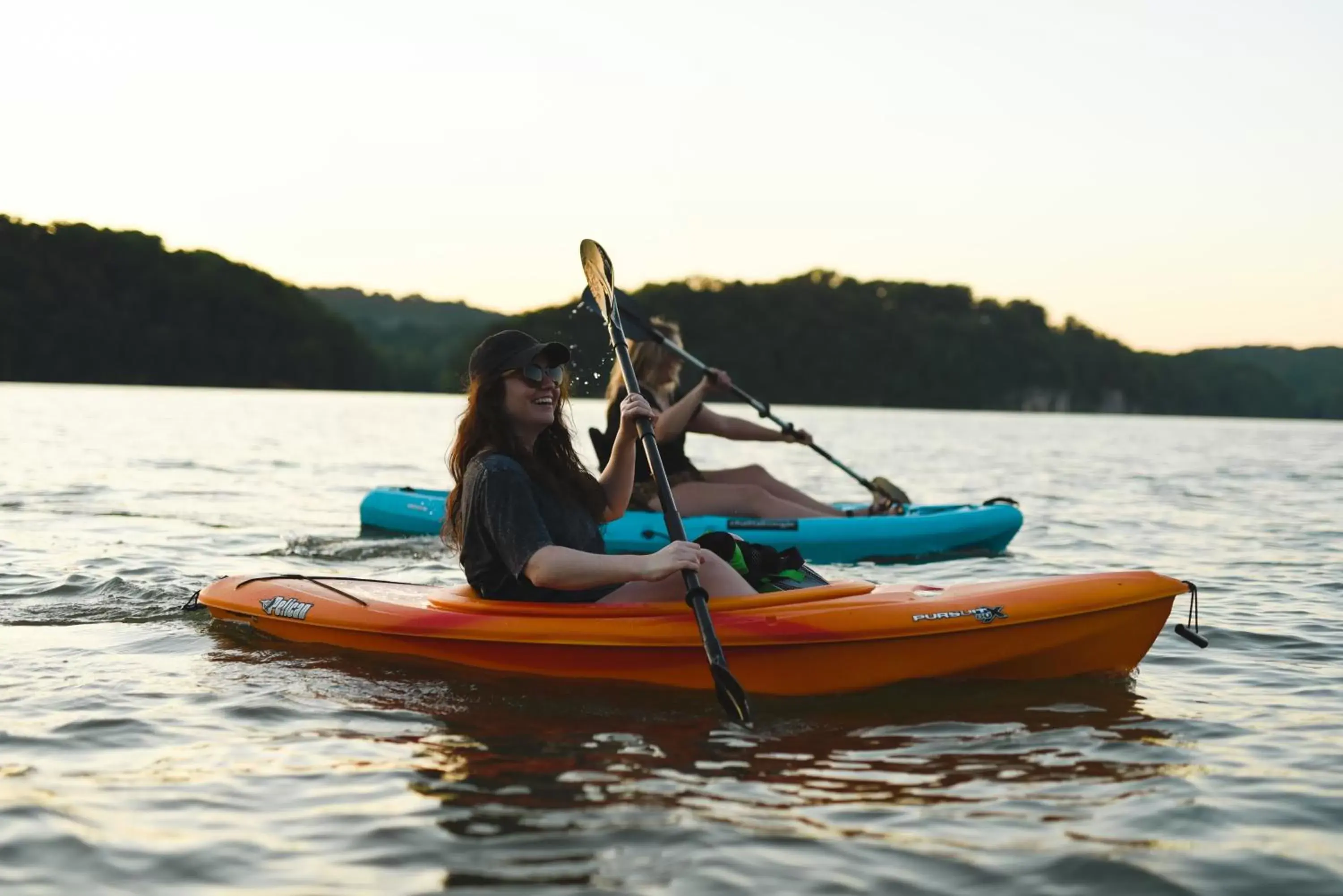 Activities, Canoeing in Bluebird Sunapee