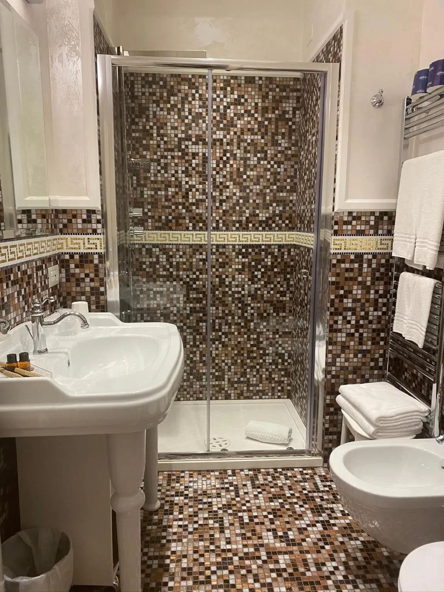 Bathroom in Hotel Aurelia