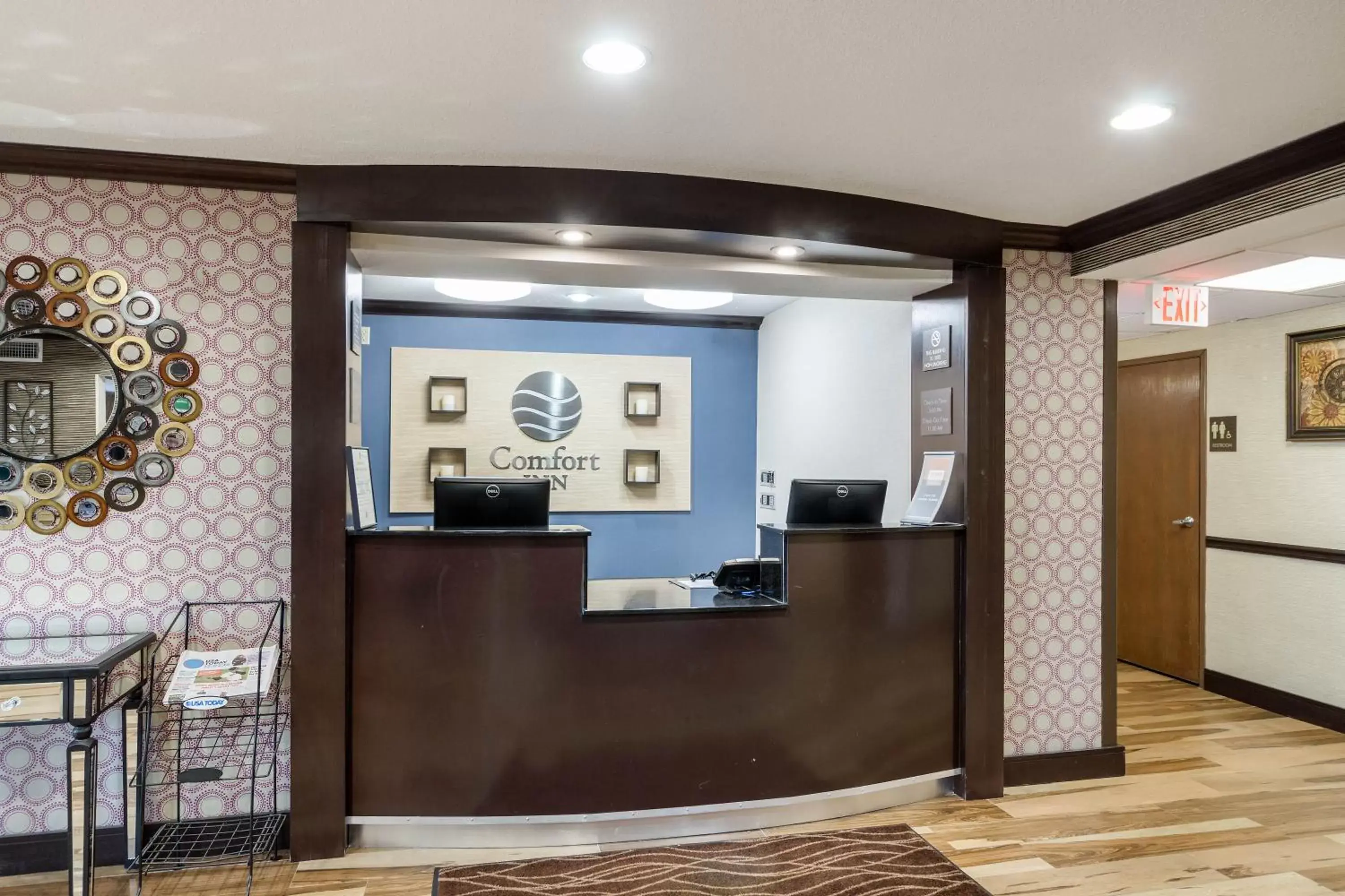 Lobby/Reception in Comfort Inn Midtown