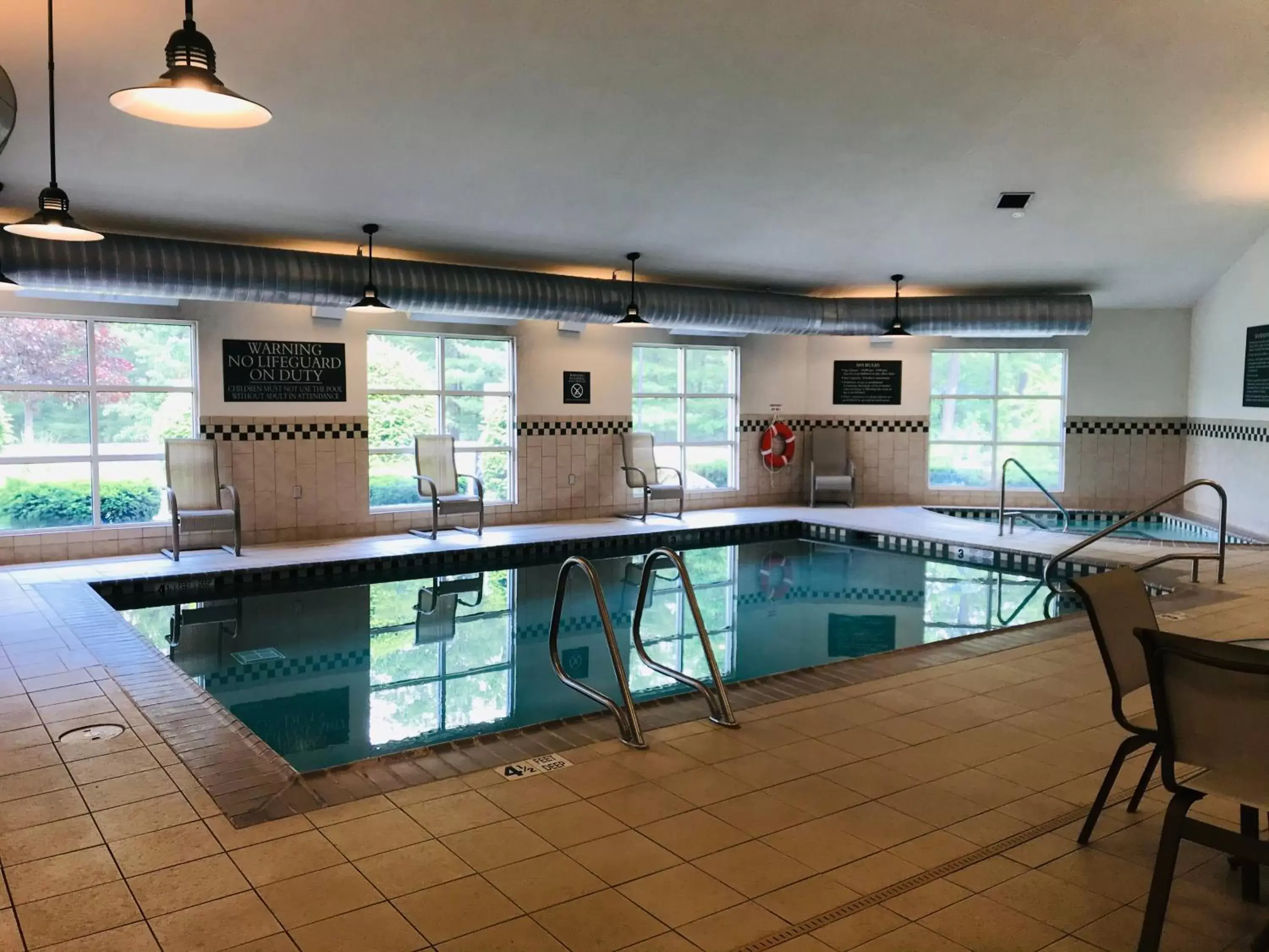 Pool view, Swimming Pool in Country Inn & Suites by Radisson Lake George