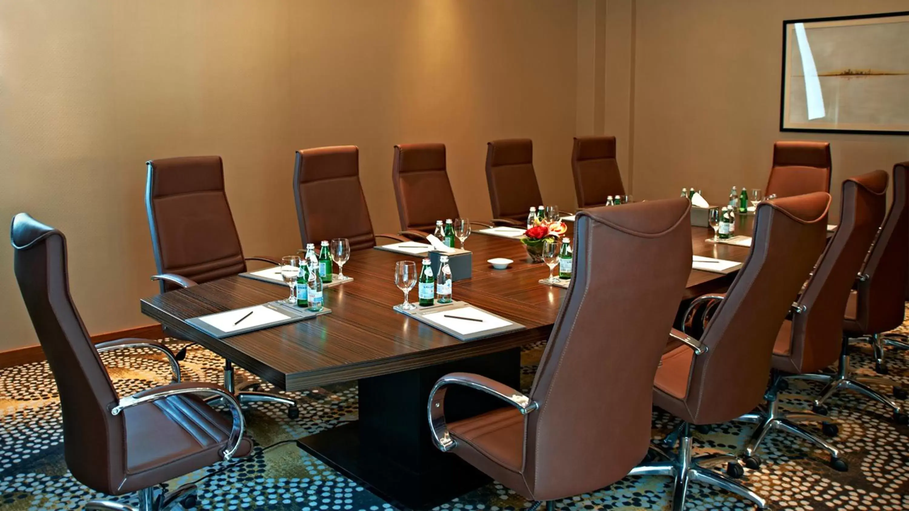 Meeting/conference room in InterContinental Doha The City, an IHG Hotel
