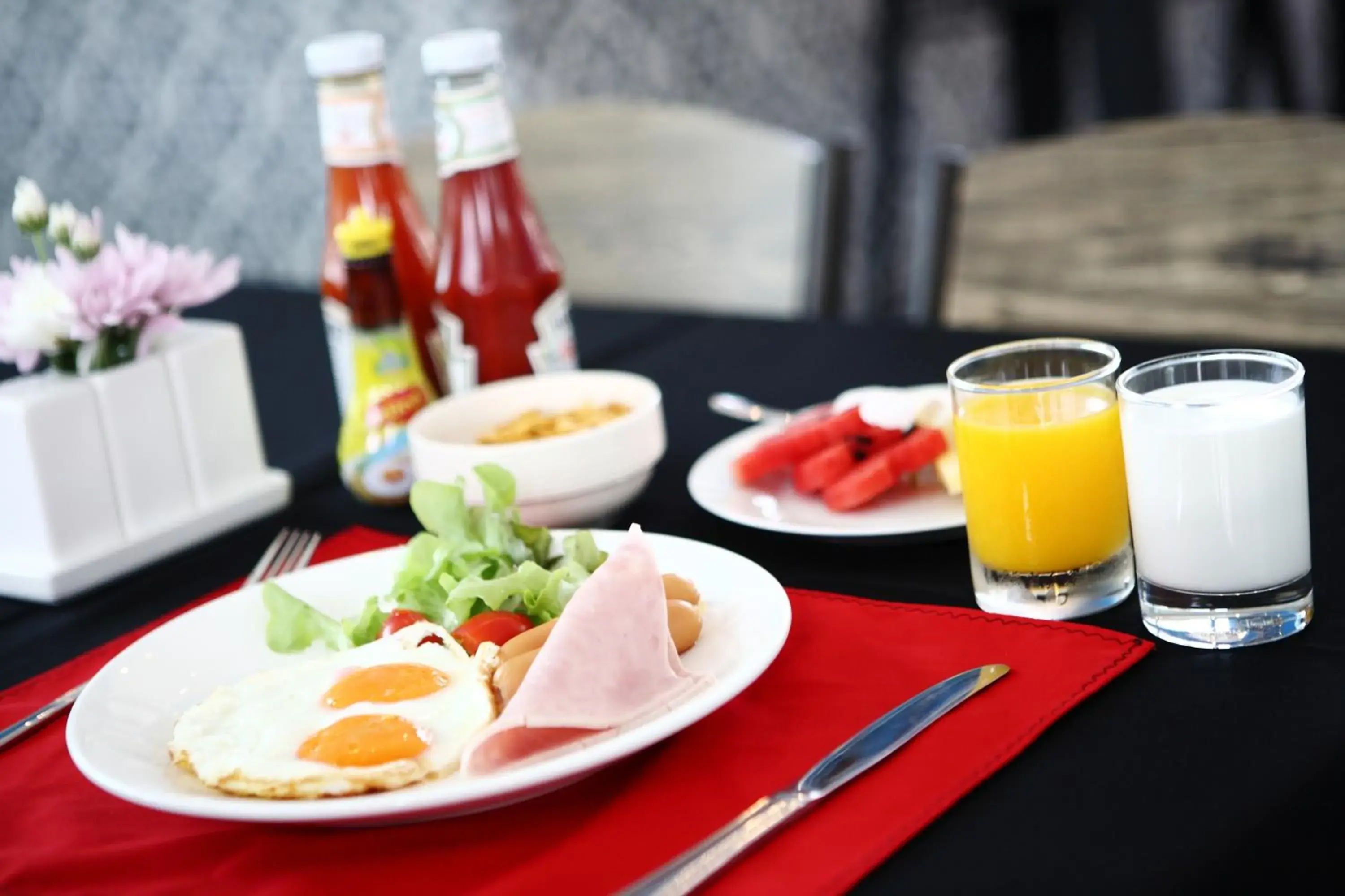 American breakfast in The Malika Hotel - SHA Extra Plus