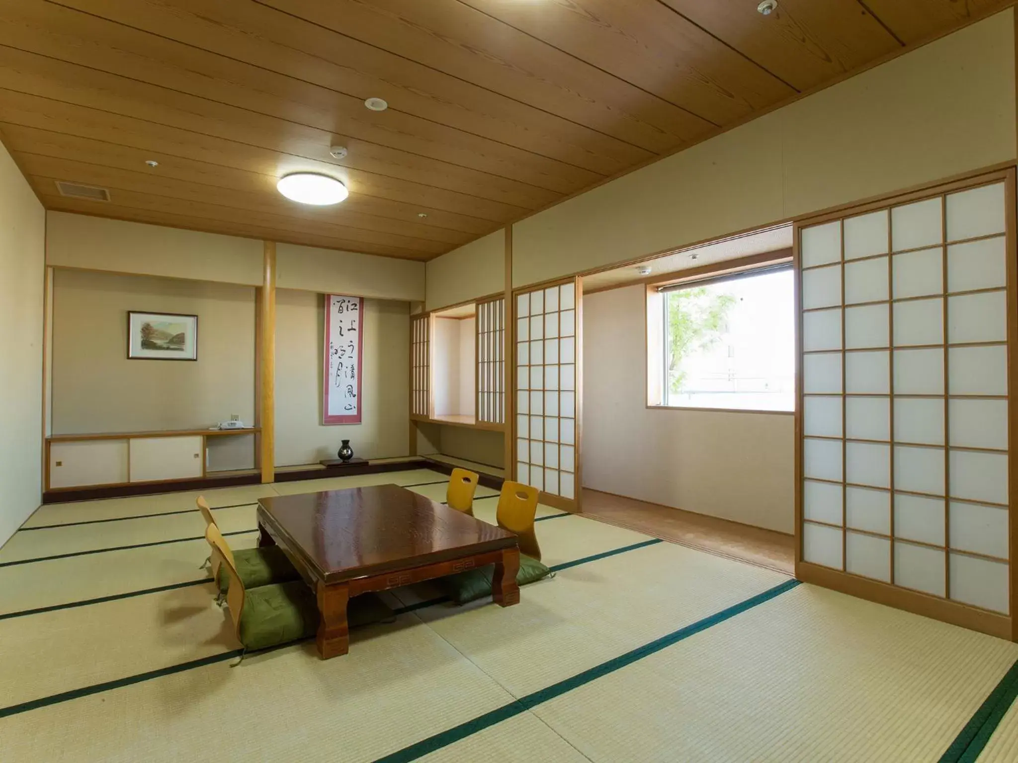 Standard Japanese-Style Room - Non-Smoking in Art Hotel Asahikawa