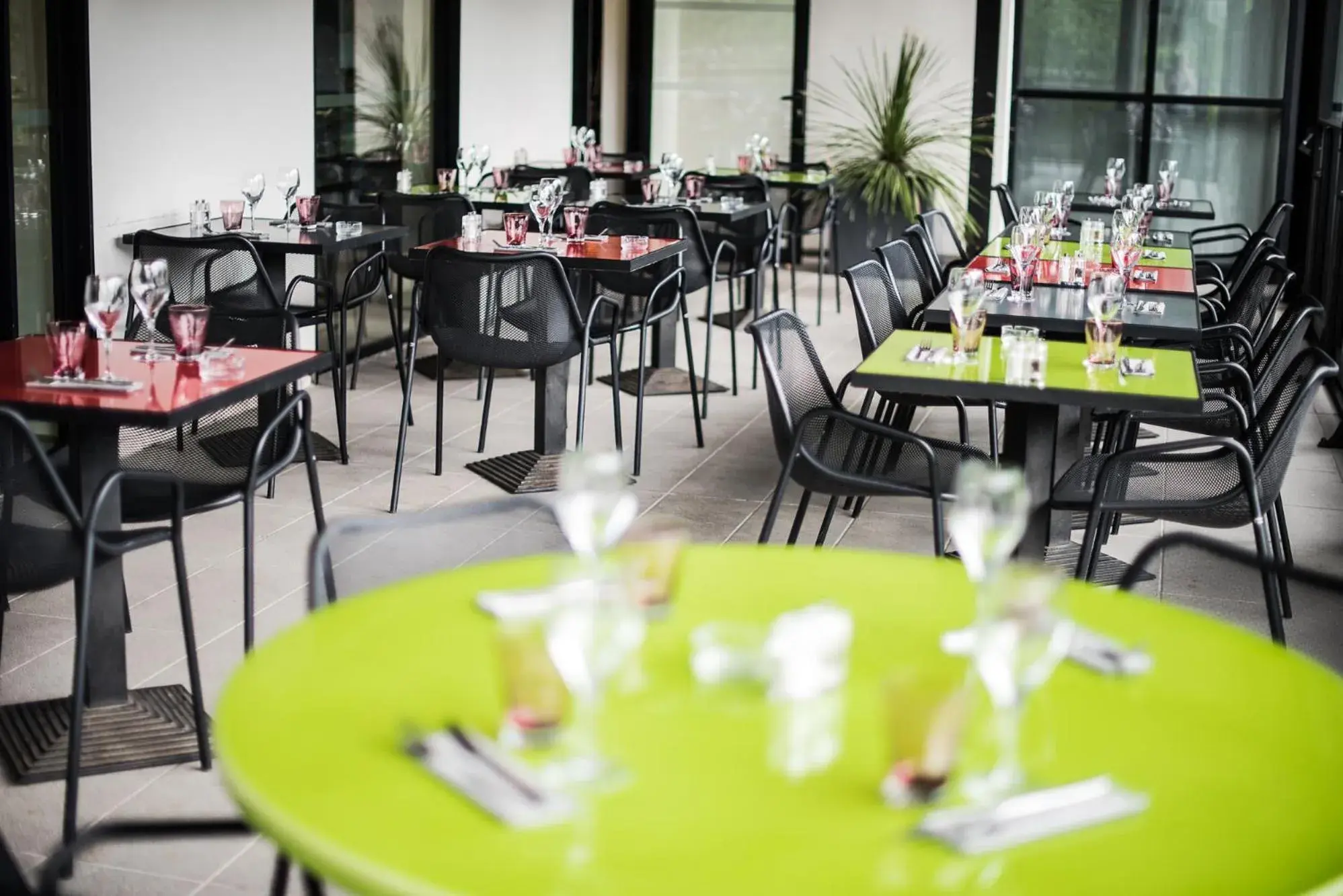 Patio, Restaurant/Places to Eat in ibis Styles Toulouse Cite Espace