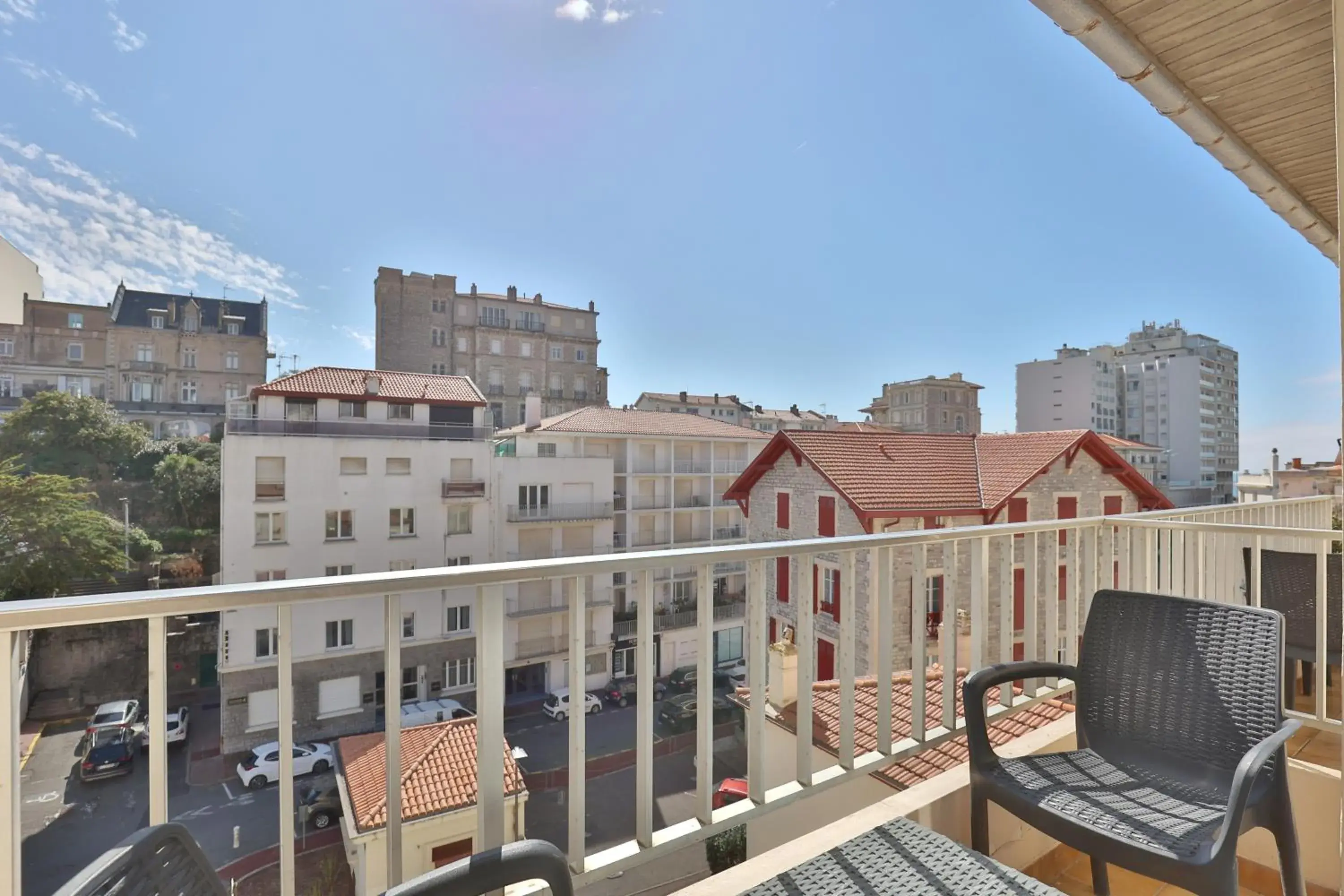 View (from property/room), Balcony/Terrace in Brit Hotel Marbella