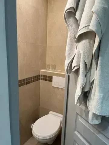 Bathroom in Hotel Luna Park