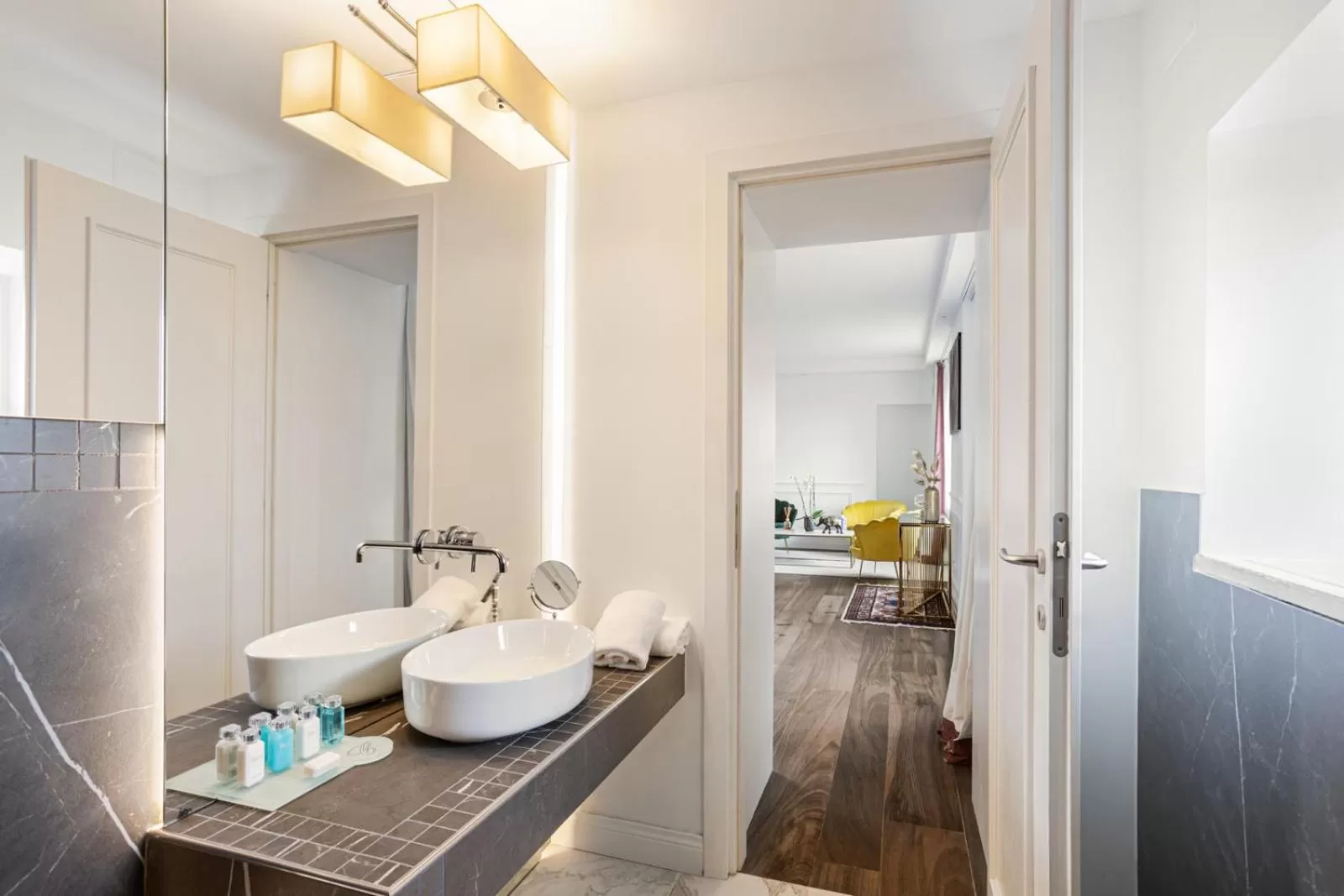 Bathroom in Monastero dei Santi