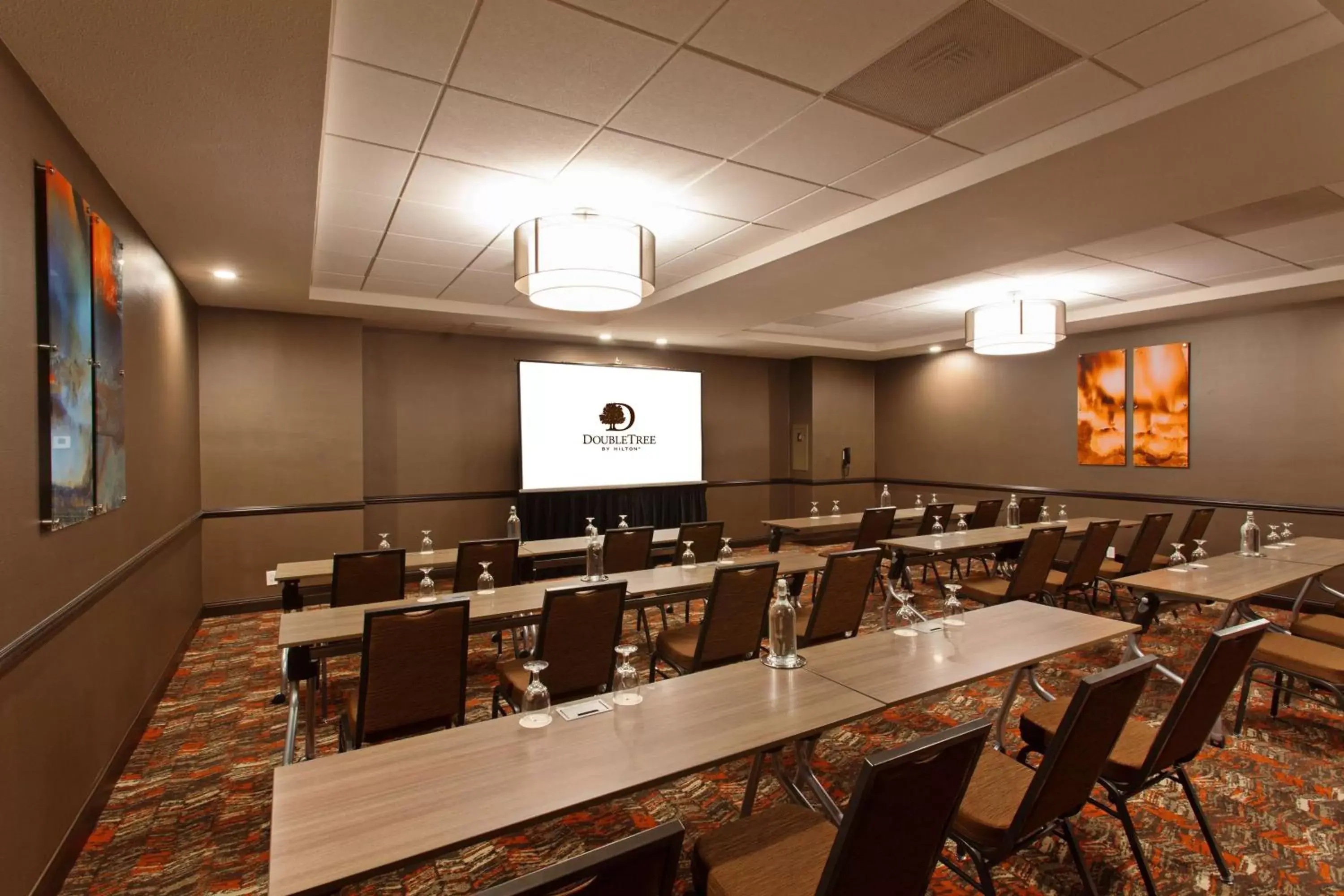 Meeting/conference room in DoubleTree by Hilton San Bernardino