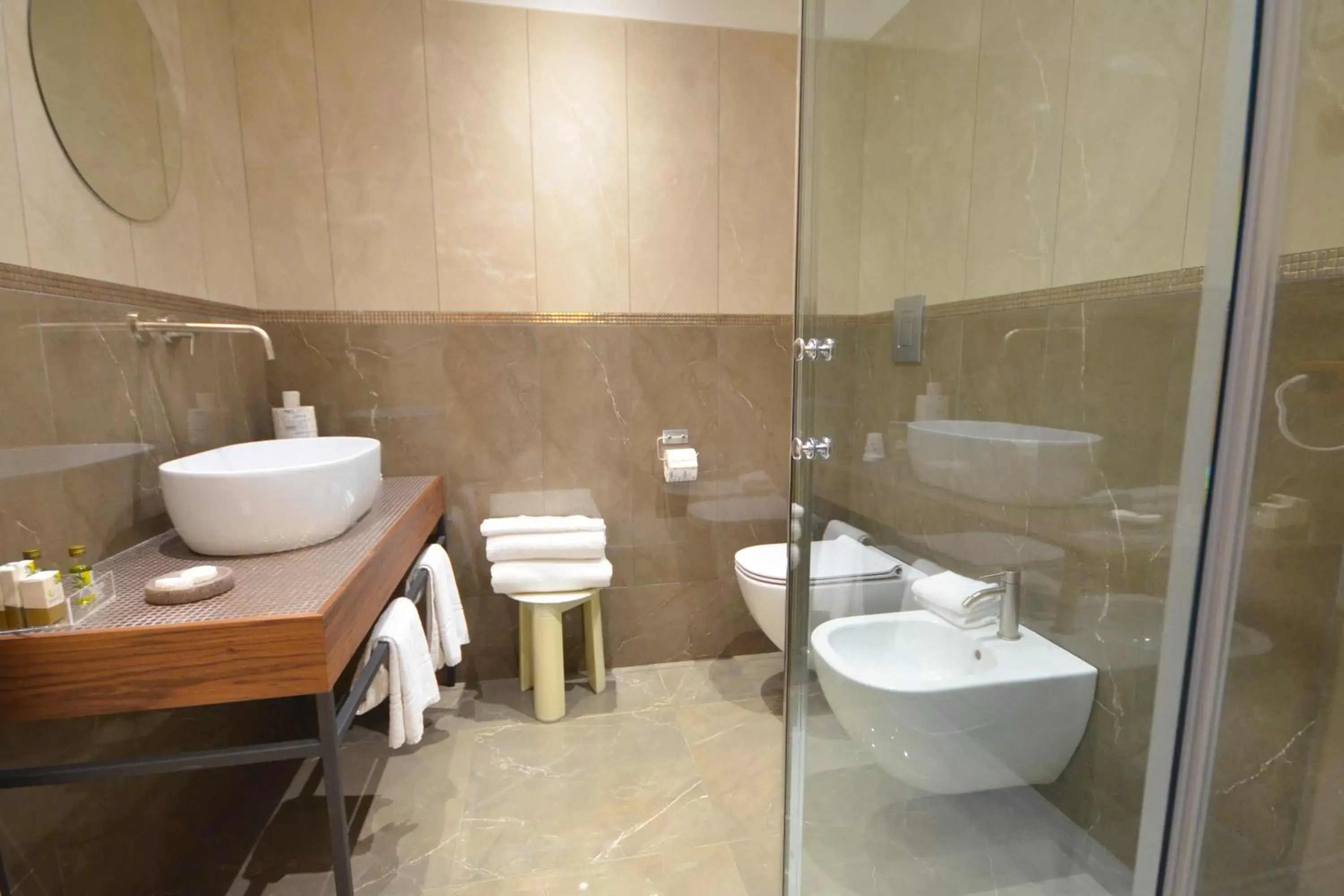 Bathroom in Hotel Foresteria Baglio Della Luna