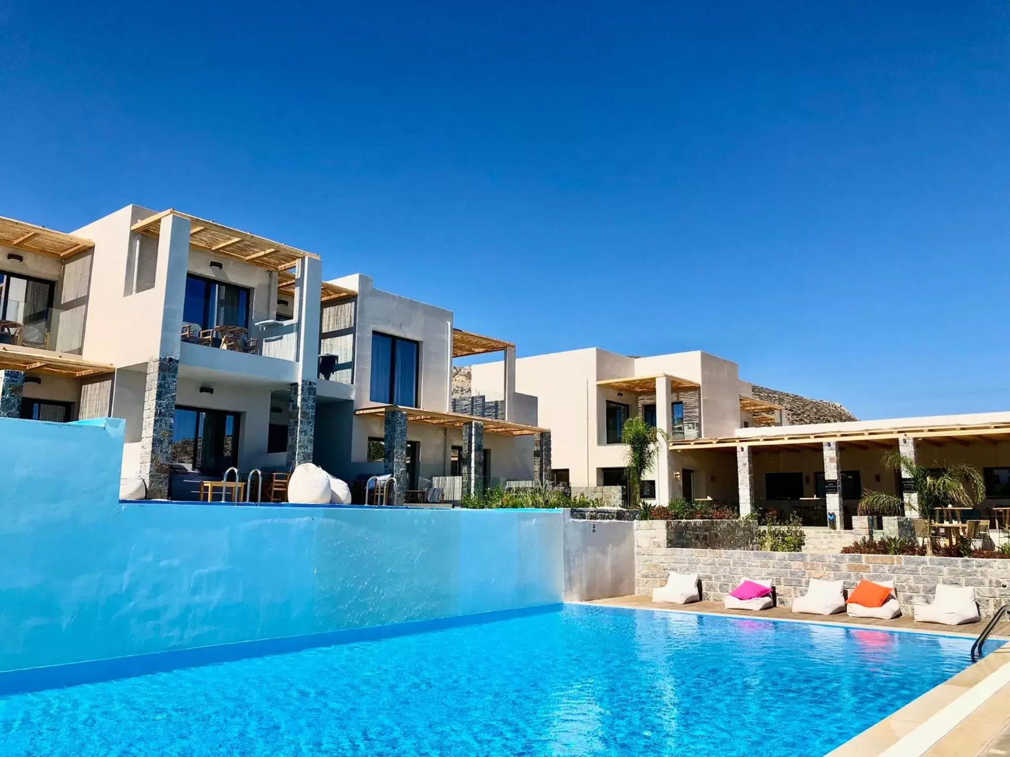 Swimming pool in Helios Beach Hotel & Bungalows Swimming pool in Helios Beach Hotel & Bungalows